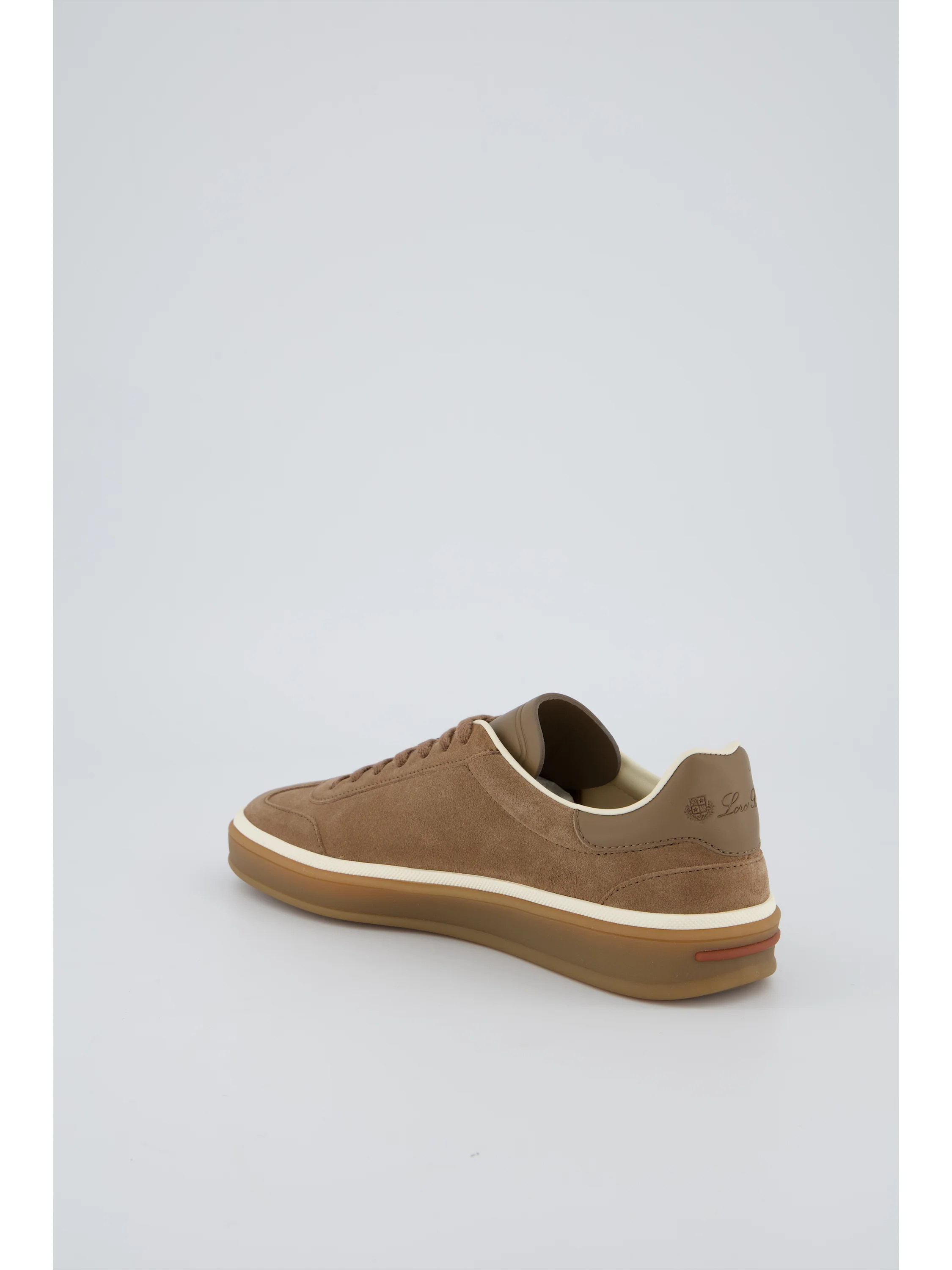 Sneakers realizzate in pelle. FSW0083 D499 LORO PIANA 