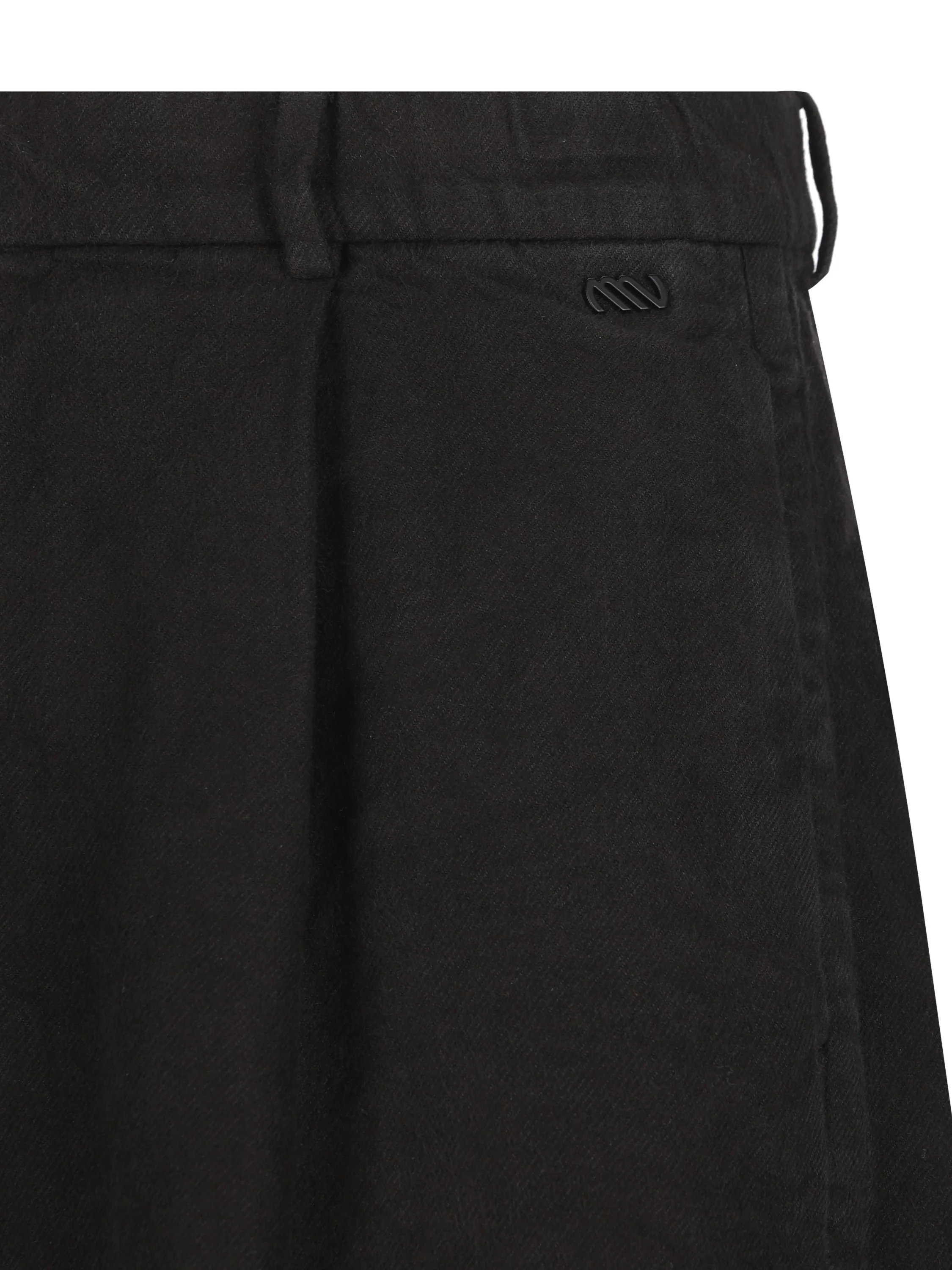 Pantaloni realizzati in lino. 21MMPA015A 110786G999 MASSIMO OSTI STUDIO 