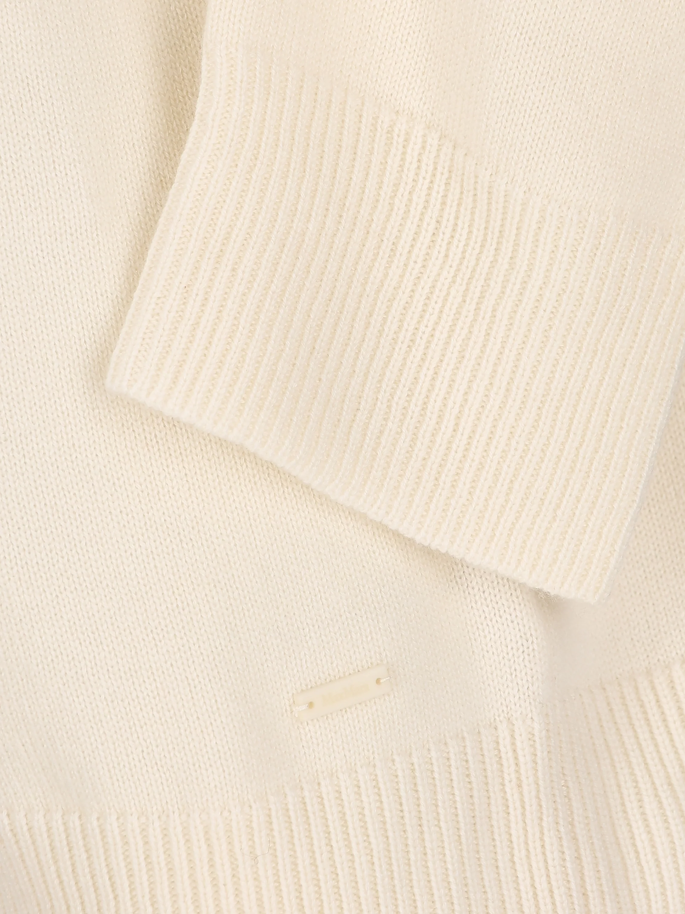 Maglia realizzata in cashmere. 2621366052600 001 MAX MARA