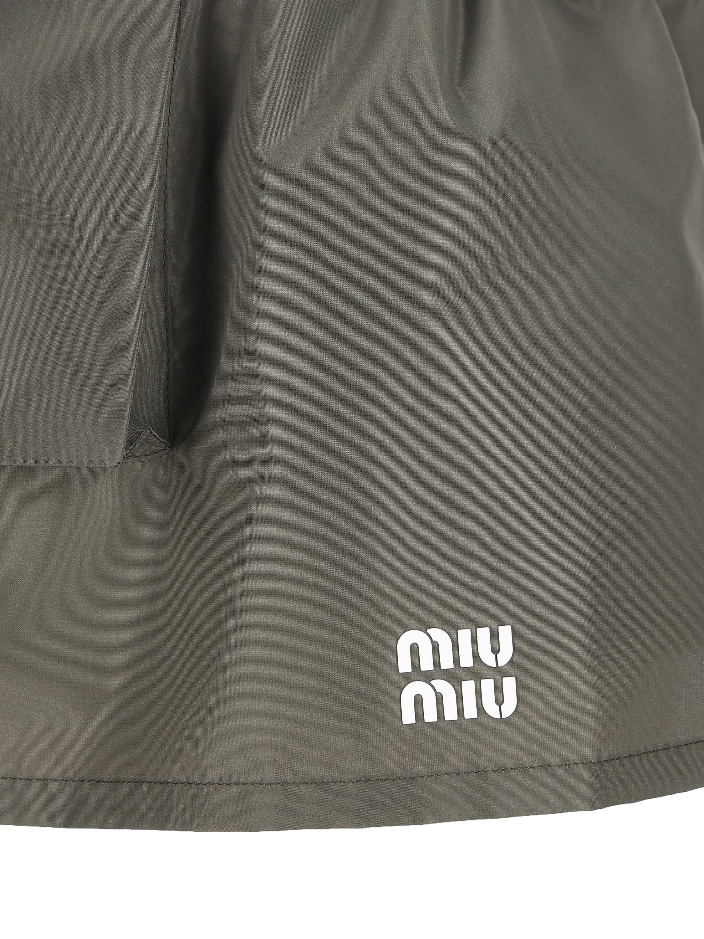 Minigonna realizzata in tela. MG2704 121IF0414 MIU MIU
