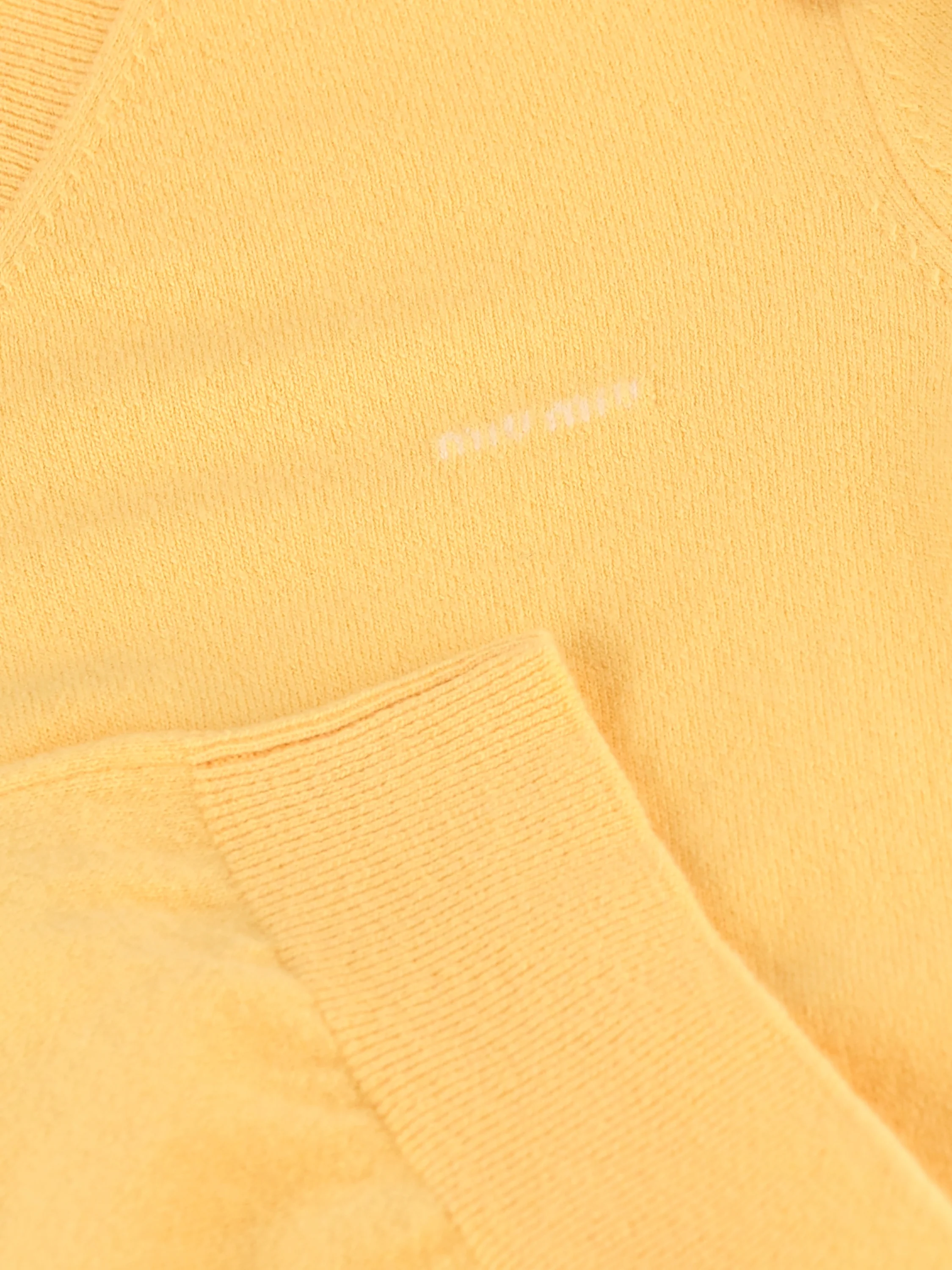 Maglione in Lana Vergine con Scollo a V MML08K 6600F0061 MIU MIU
