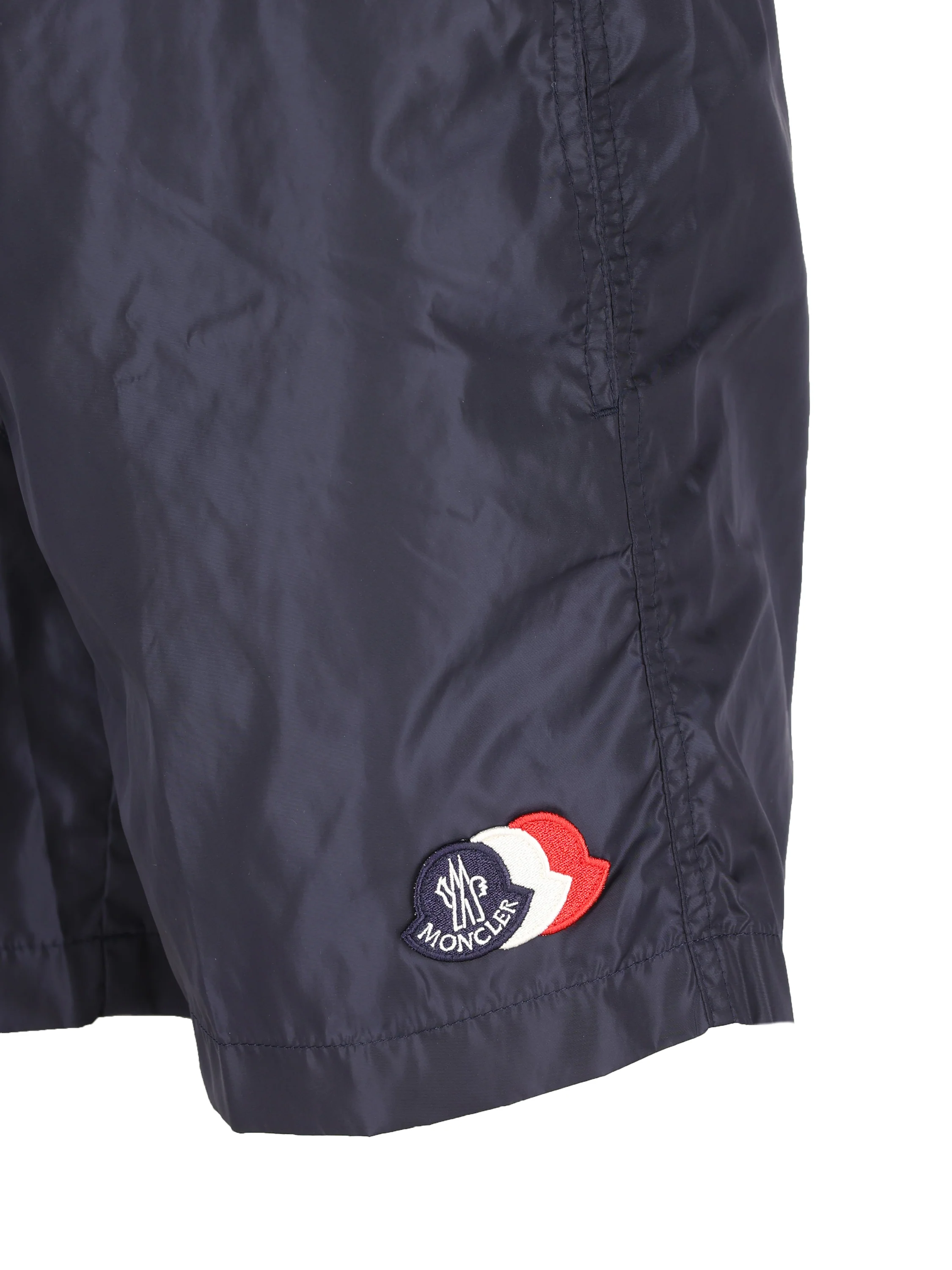 Shorts realizzati in nylon M2C00005 5985M742 MONCLER 