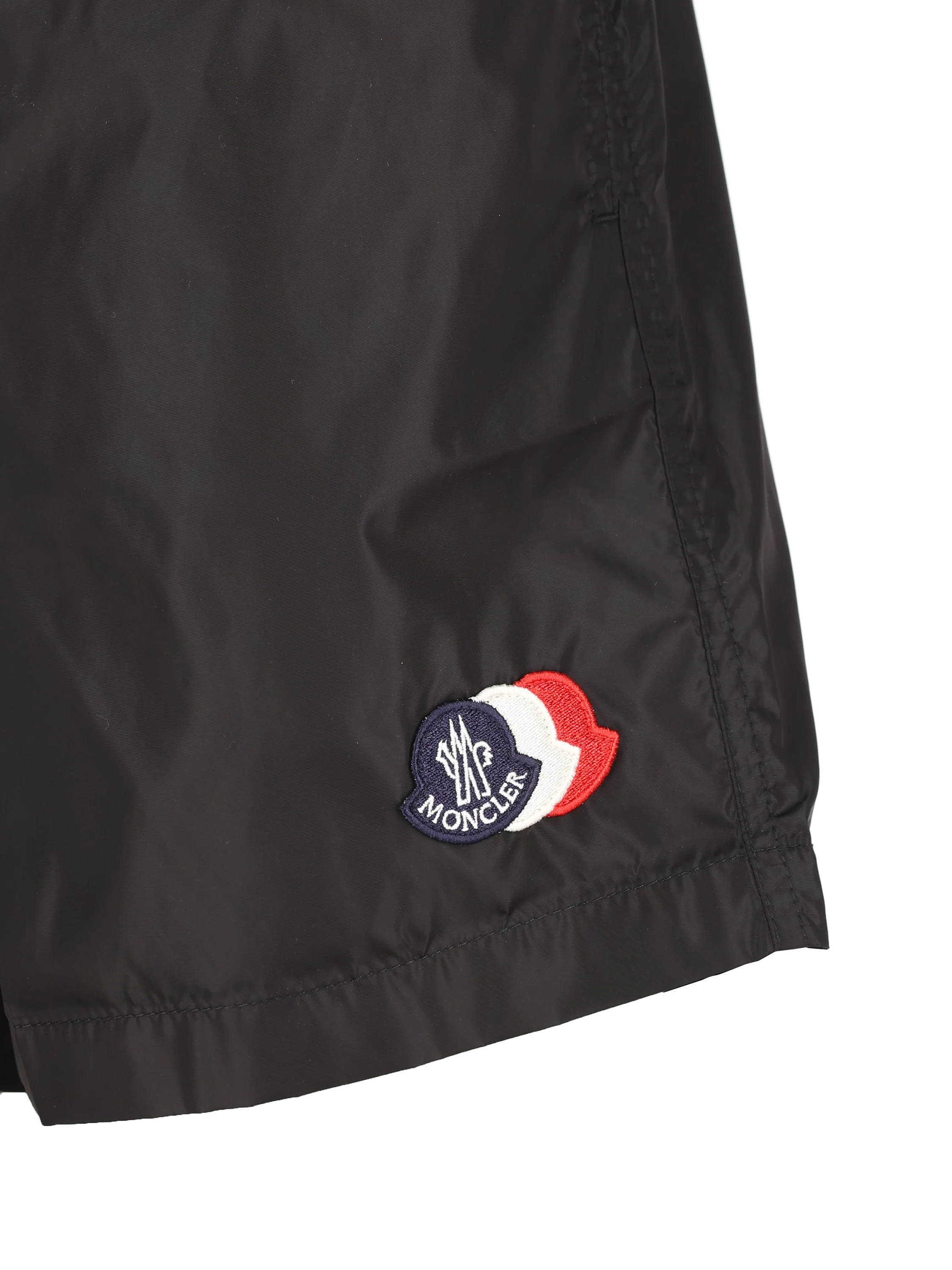 Shorts realizzati in nylon M2C00005 5985M999 MONCLER 