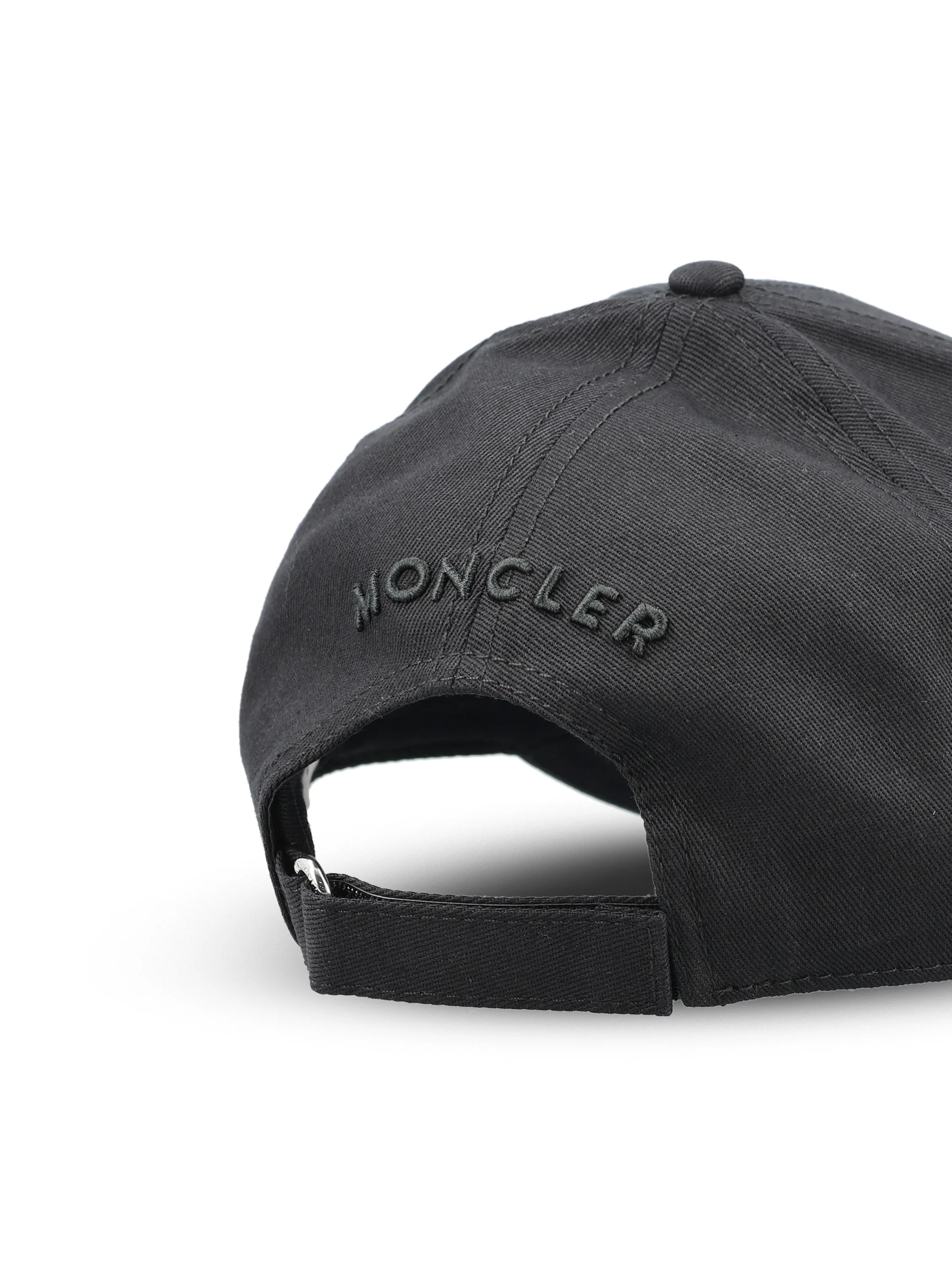 Cappellino realizzato in cotone. M3B00037 04863999 MONCLER 