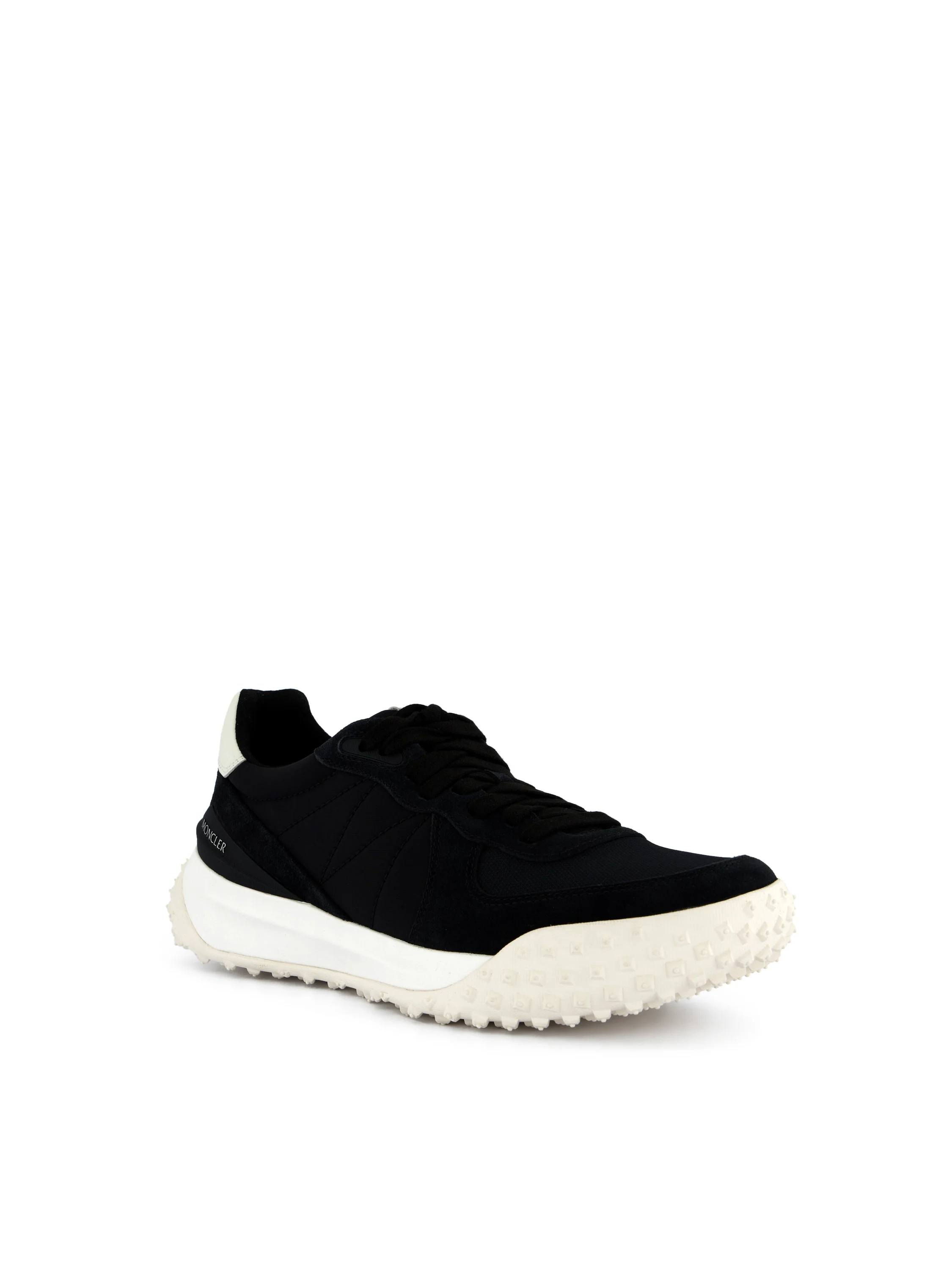 Sneakers realizzate in pelle e tessuto. M4M00230 N0633999 MONCLER 