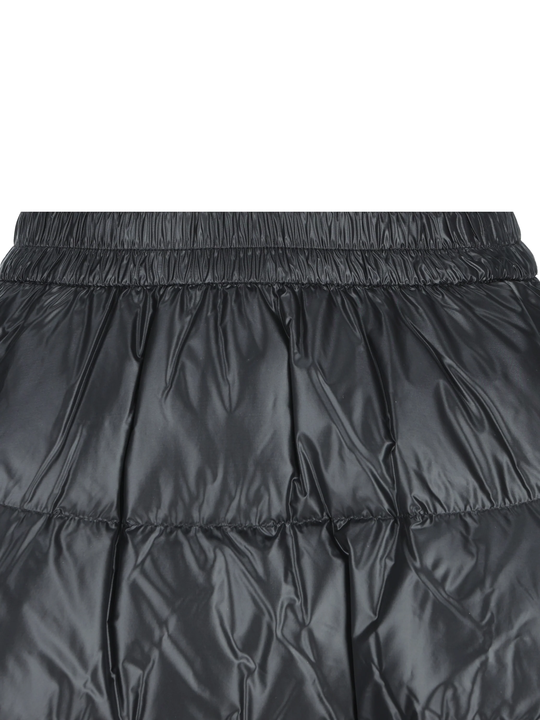 Gonna realizzata in poliammide riciclata. W2D00051 597YG999 MONCLER