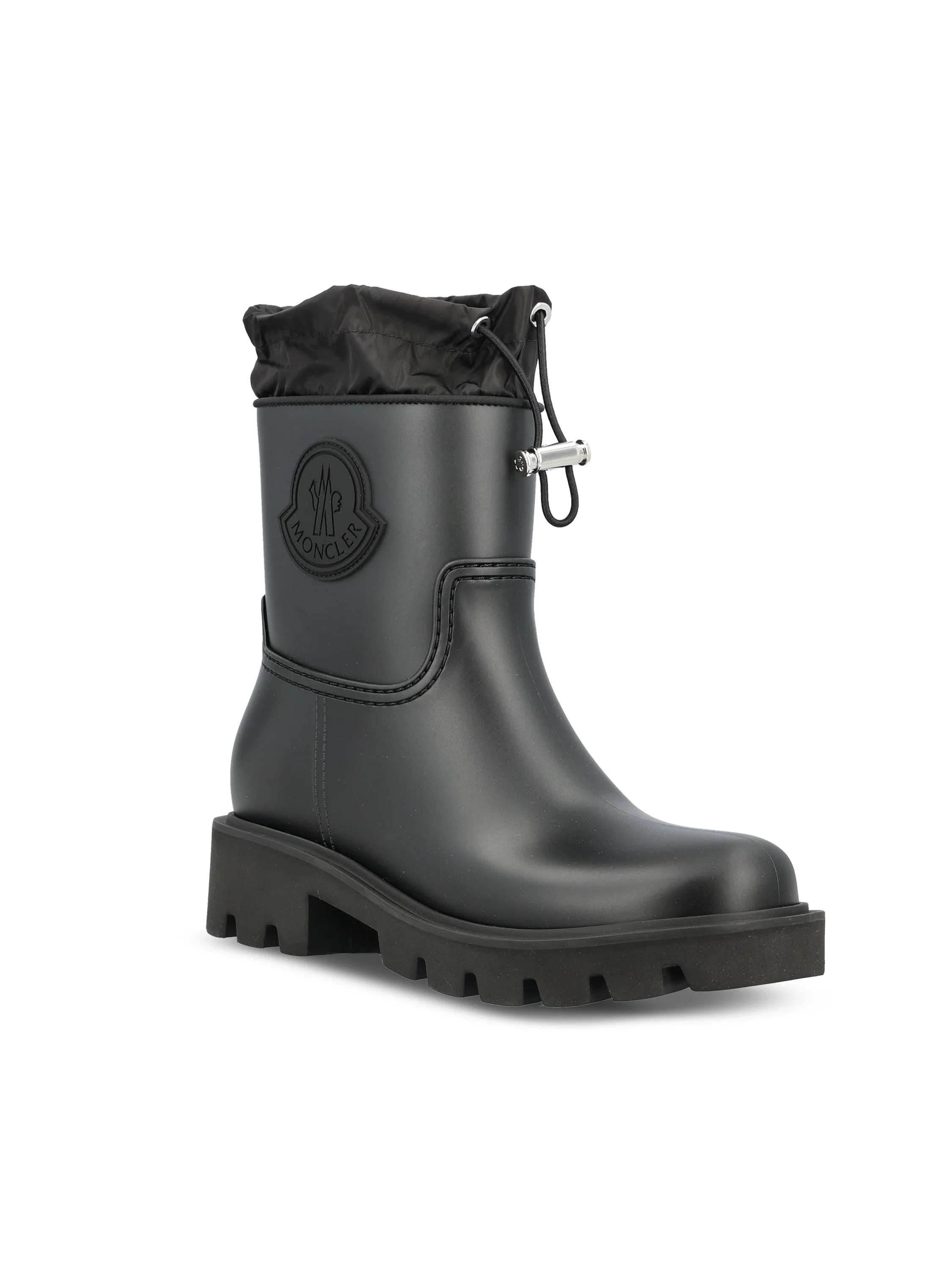 Stivali realizzati in nylon. W4G00190 M4522999 MONCLER 