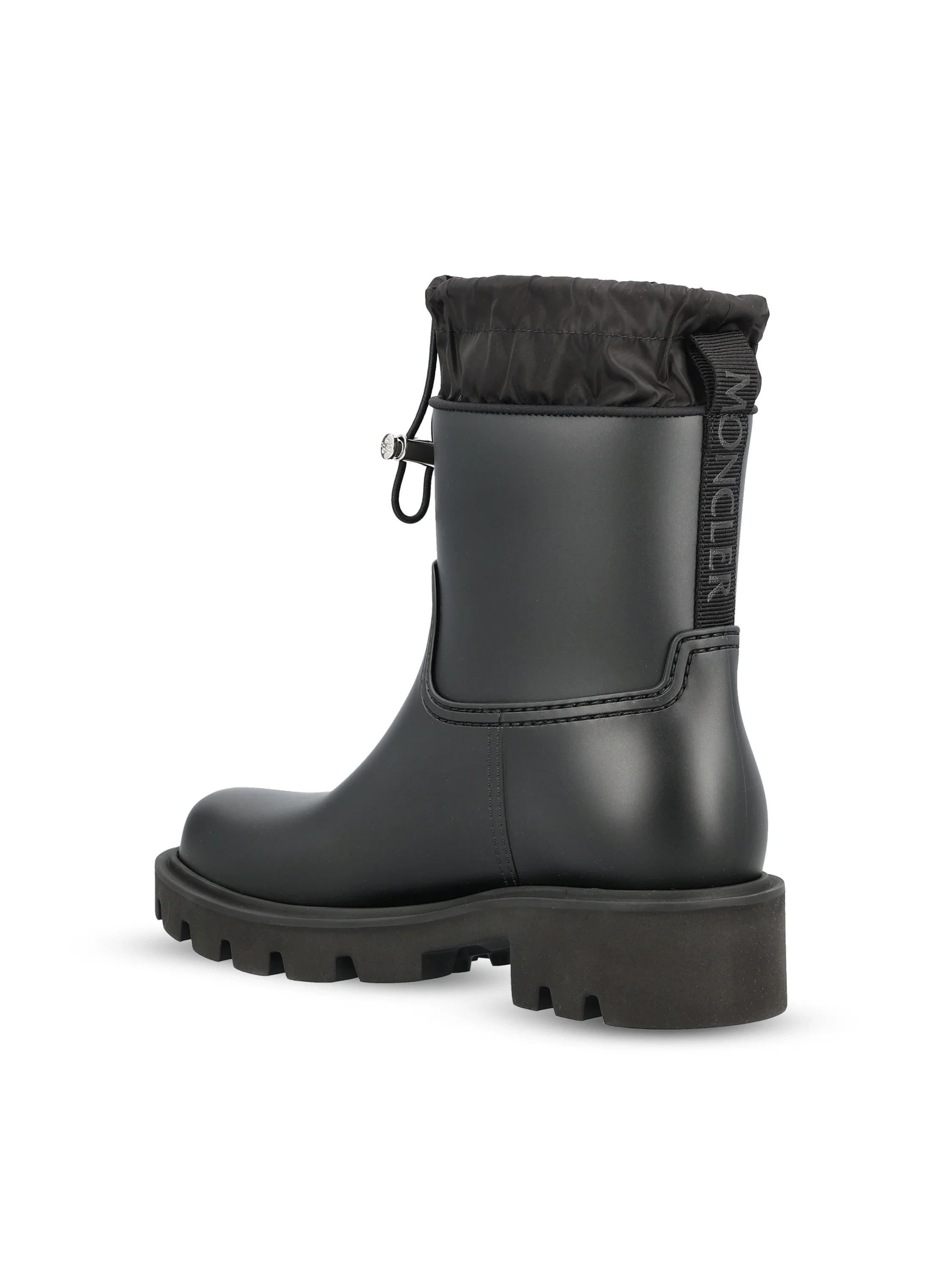 Stivali realizzati in nylon. W4G00190 M4522999 MONCLER 