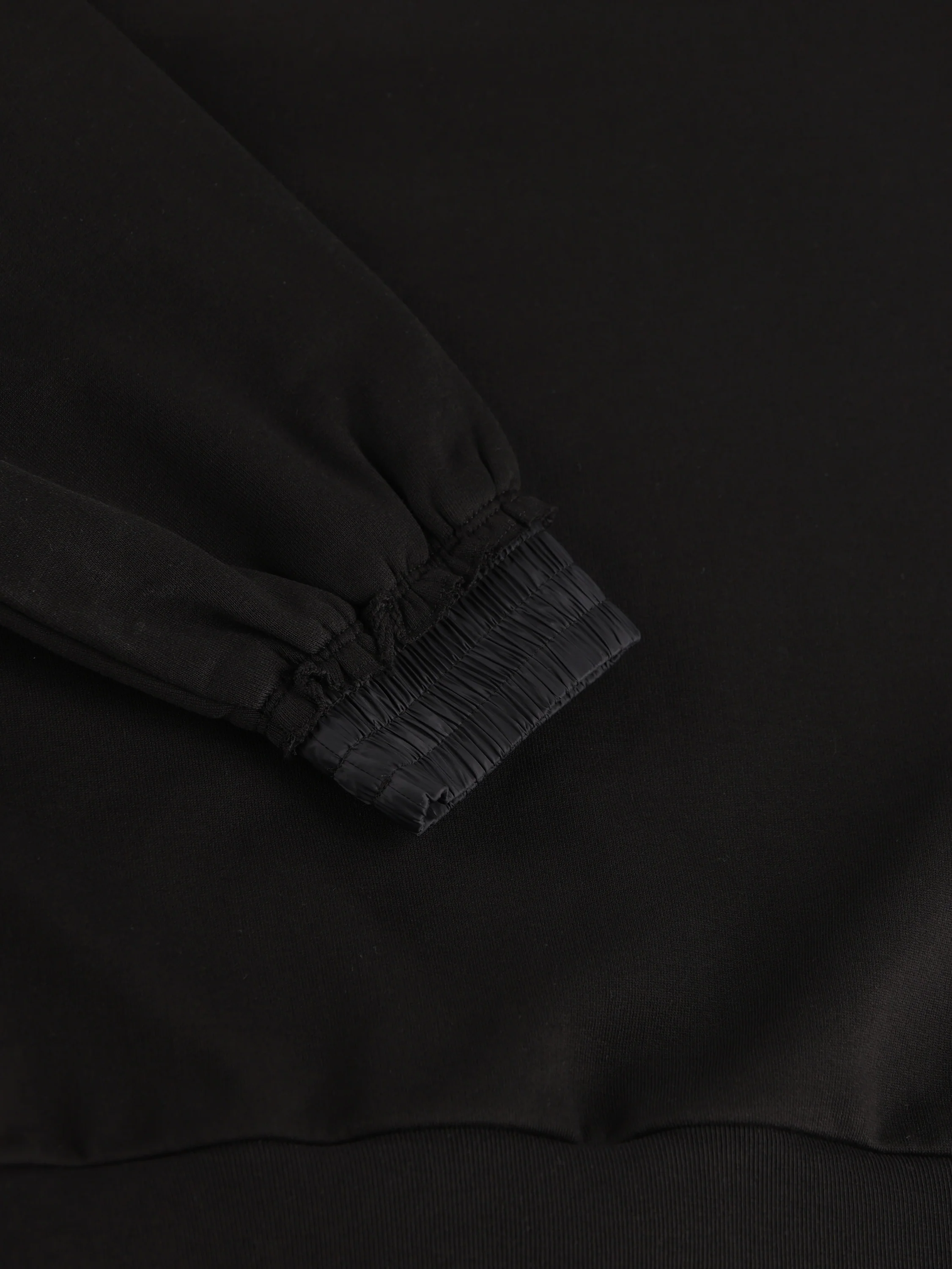 Felpa realizzata in cotone W8G00014 89AZY999 MONCLER 