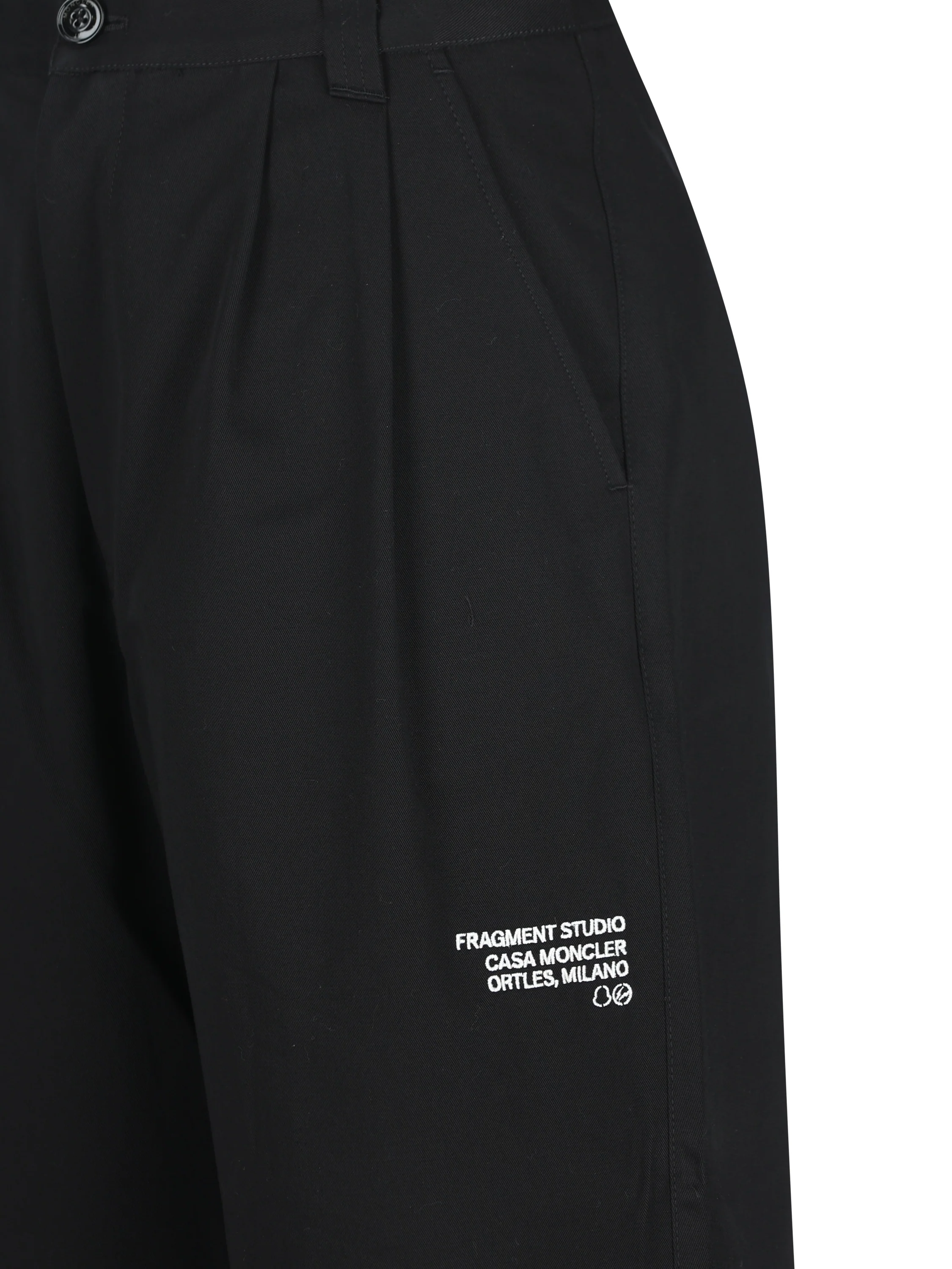 Pantaloni realizzati in cotone. M2A00001 N1126999 MONCLER - FRAGMENT 