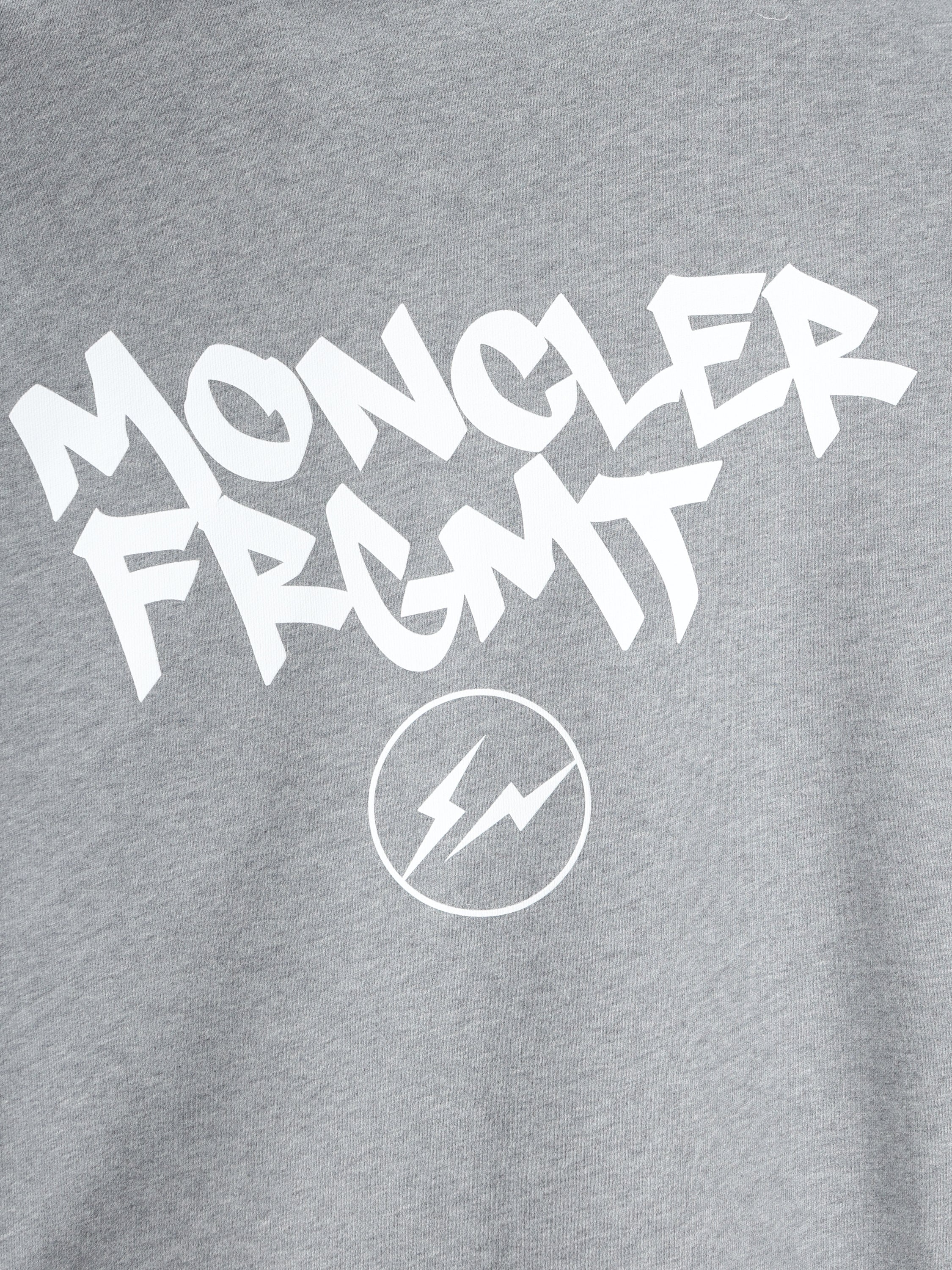 Felpa in cotone. M8G00001 89AZL976 MONCLER - FRAGMENT 