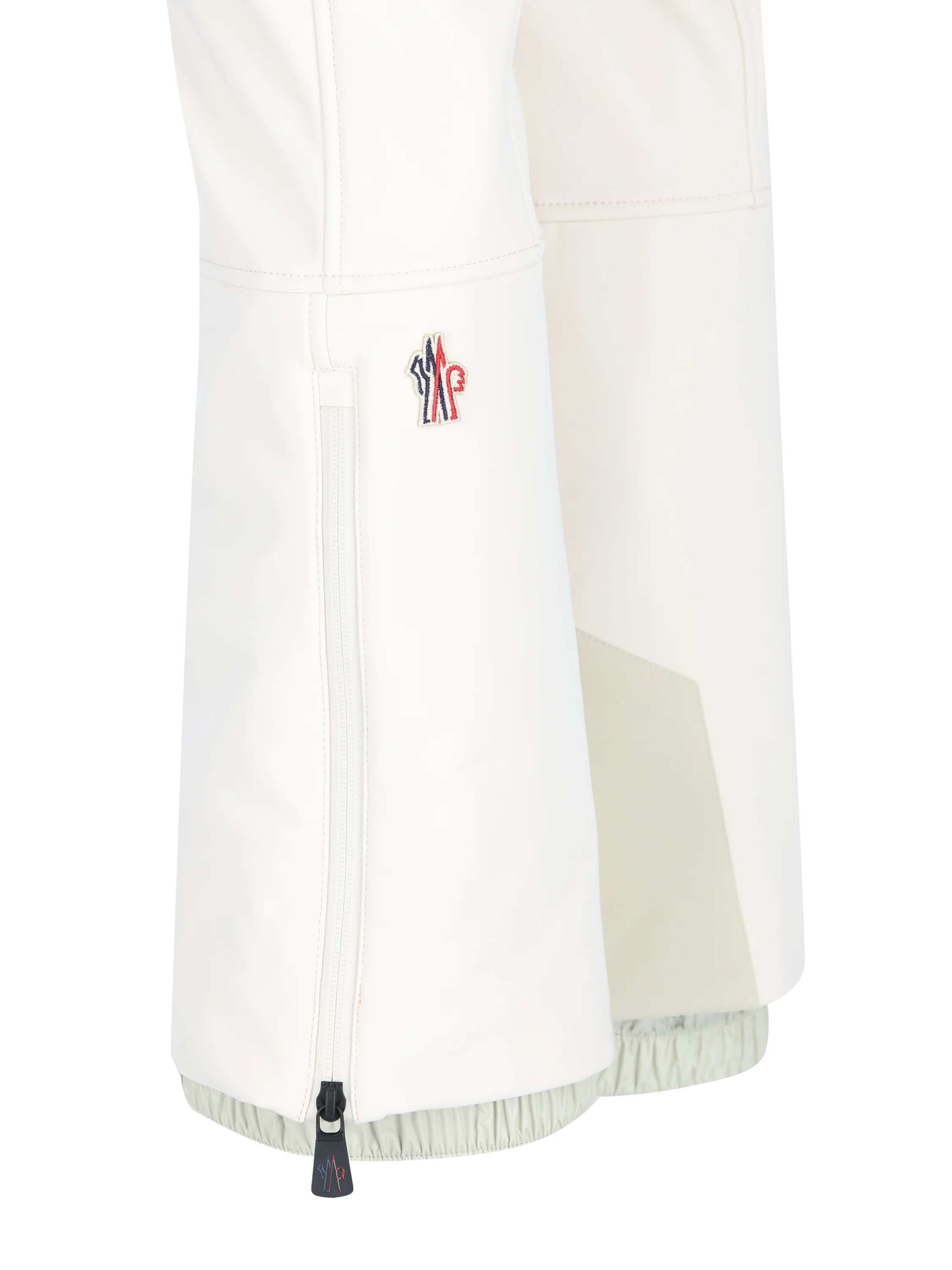 Pantaloni realizzati in poliestere. W2G00009 5983S060 MONCLER GRENOBLE 