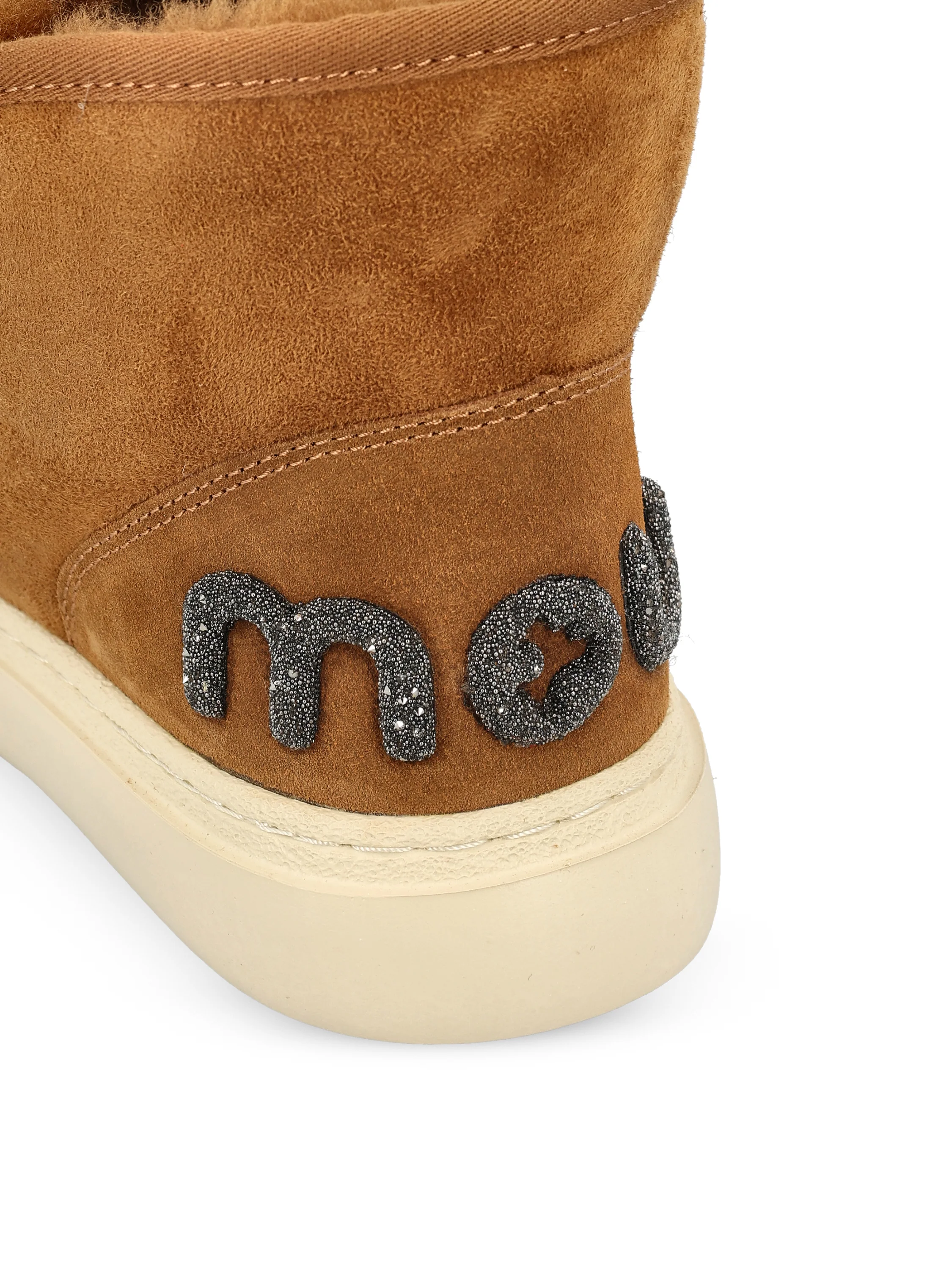 Sneakers realizzate in pelle scamosciata. FW411001A COG MOU 