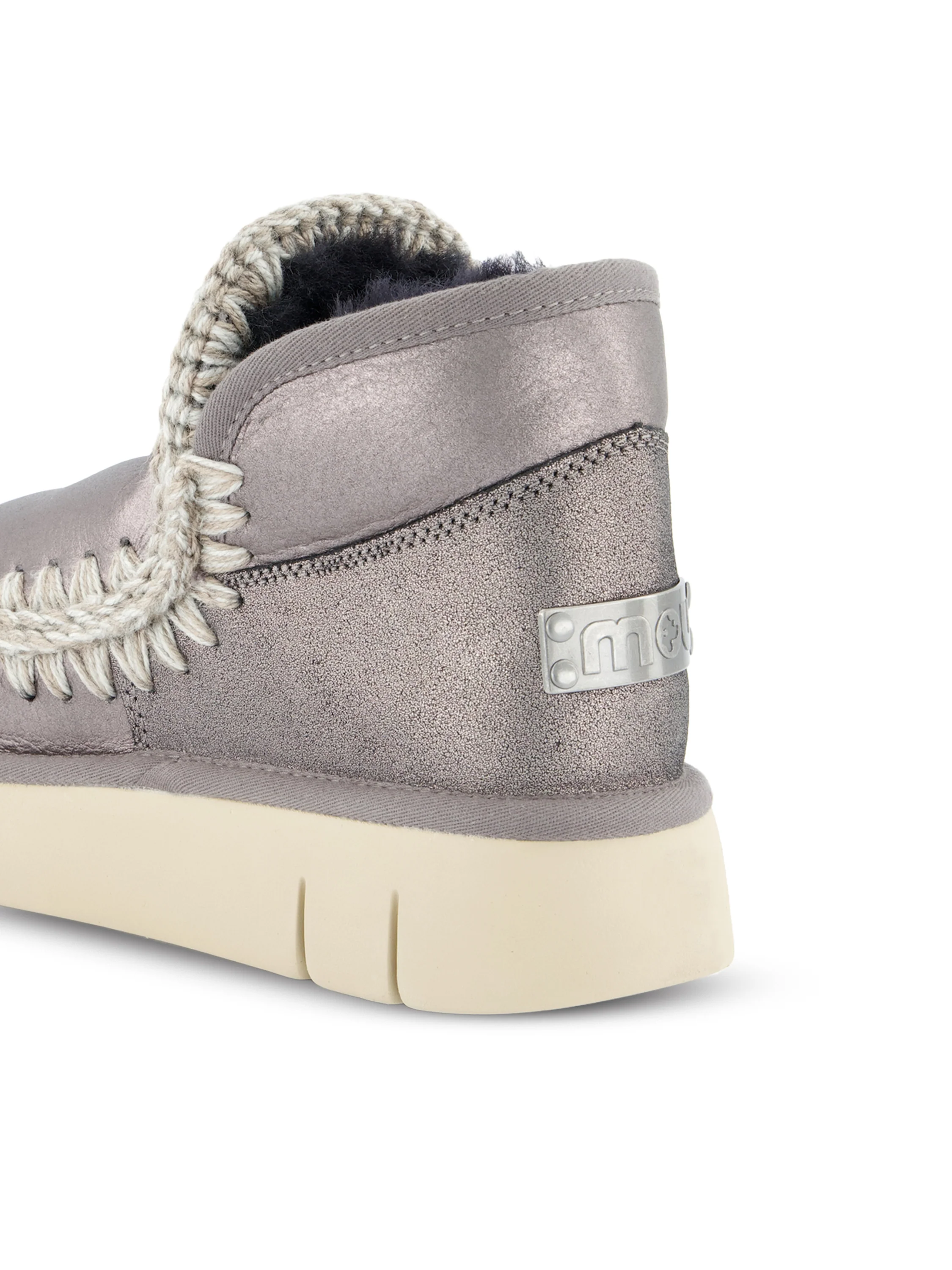 Sneakers realizzate in pelle. FW531009C JGUN MOU 