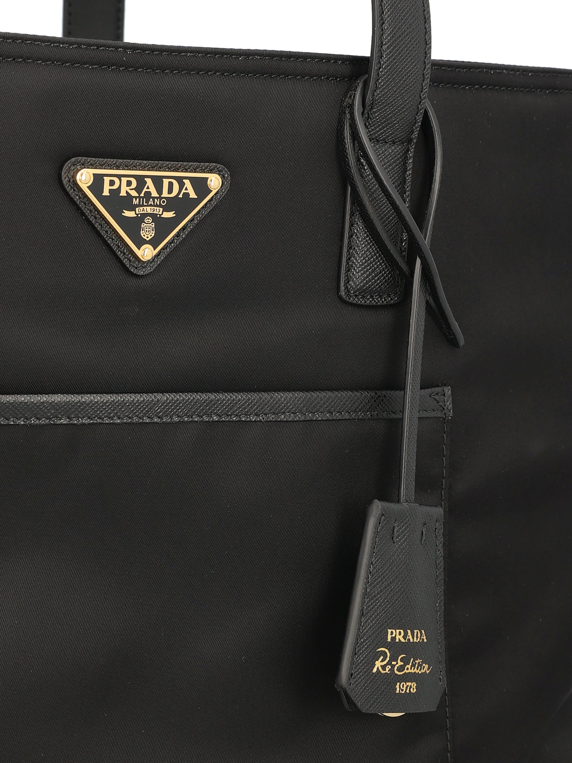 Tote bag realizzata in poliammide riciclata. 1BG555 R064F0002 PRADA 