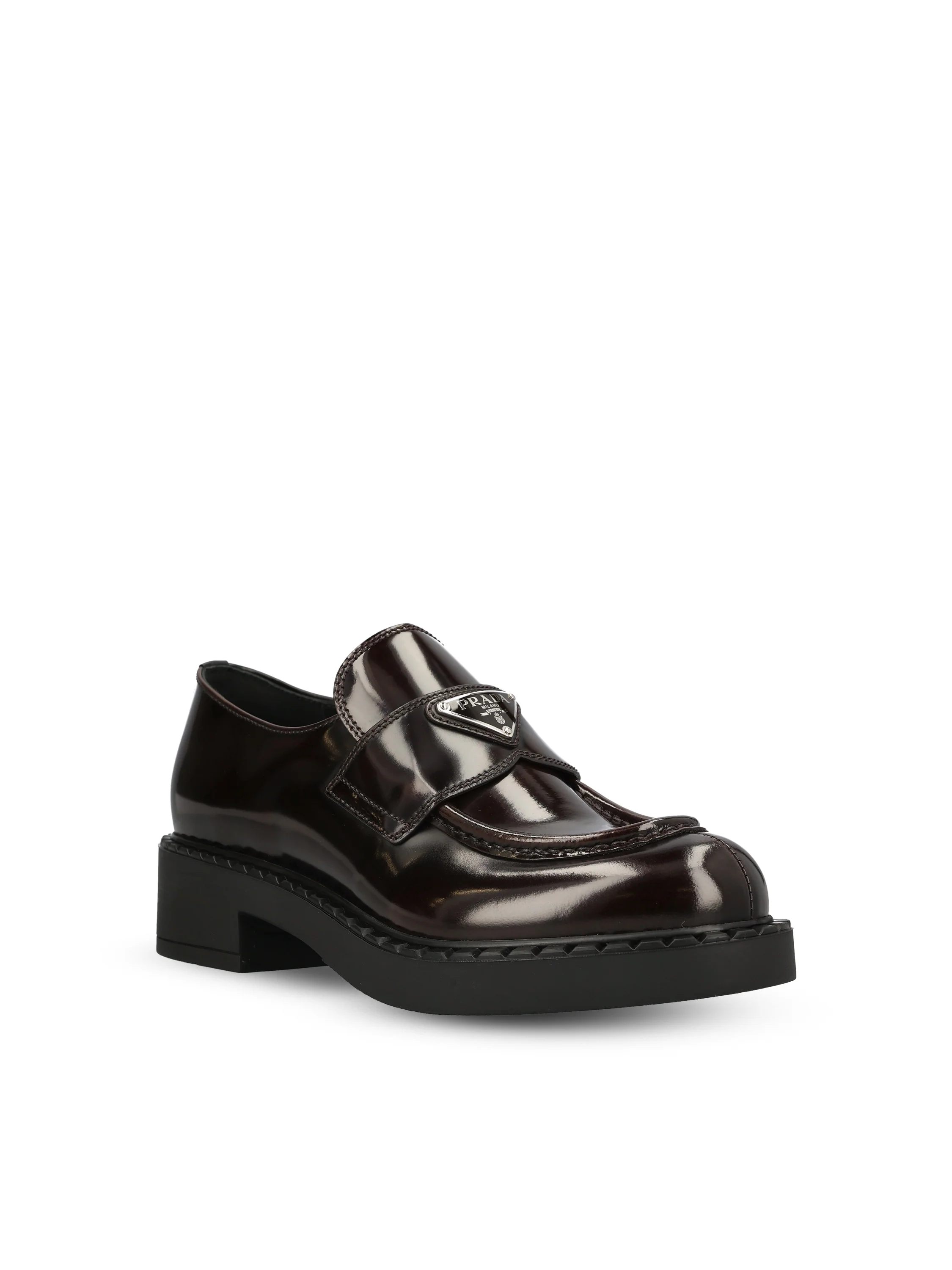 Mocassini realizzati in pelle di vitello. 1D246M X6OF0038 PRADA 