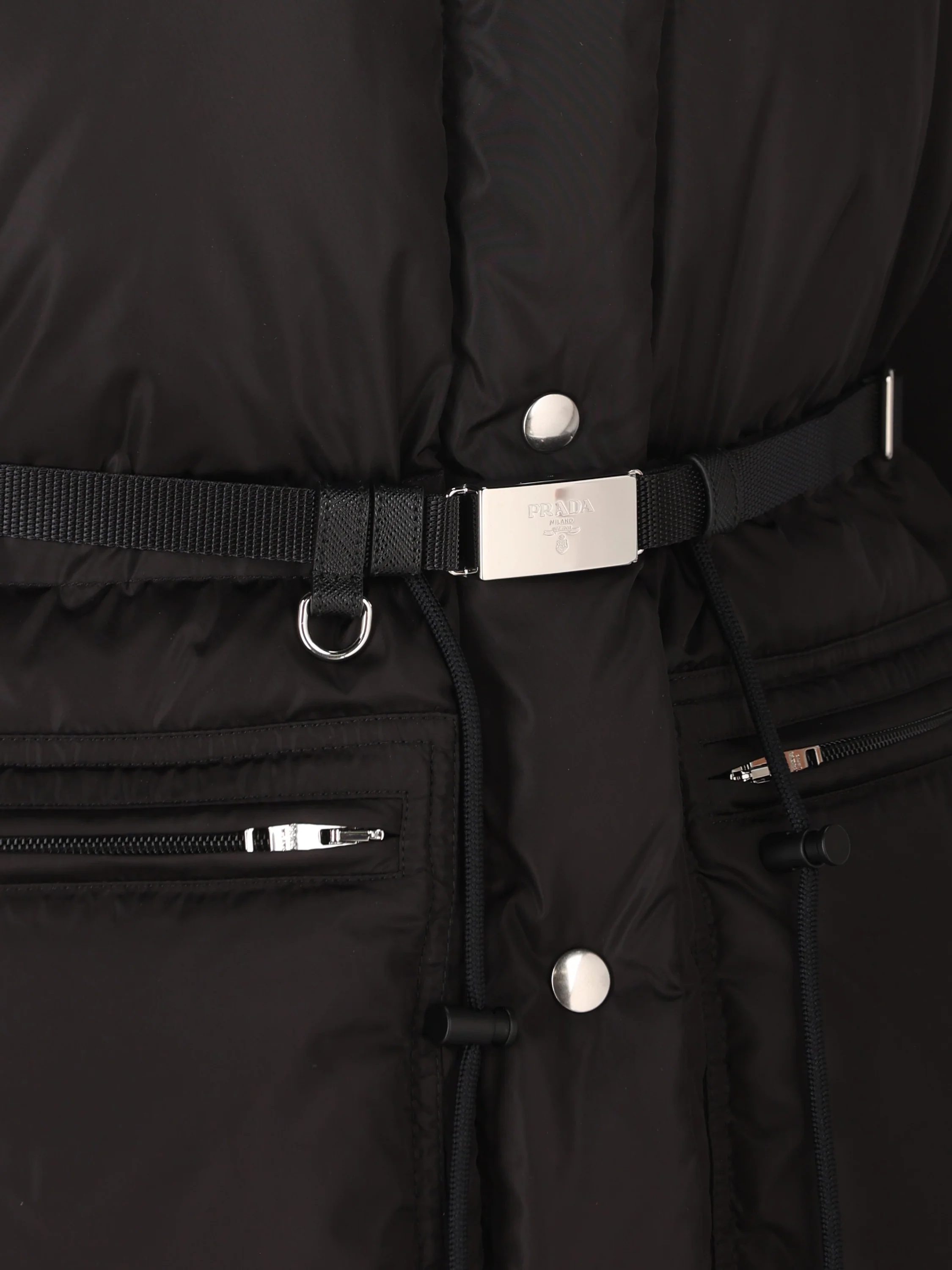 Piumino realizzato in re-nylon. 292396 1WQ9F0002 PRADA 
