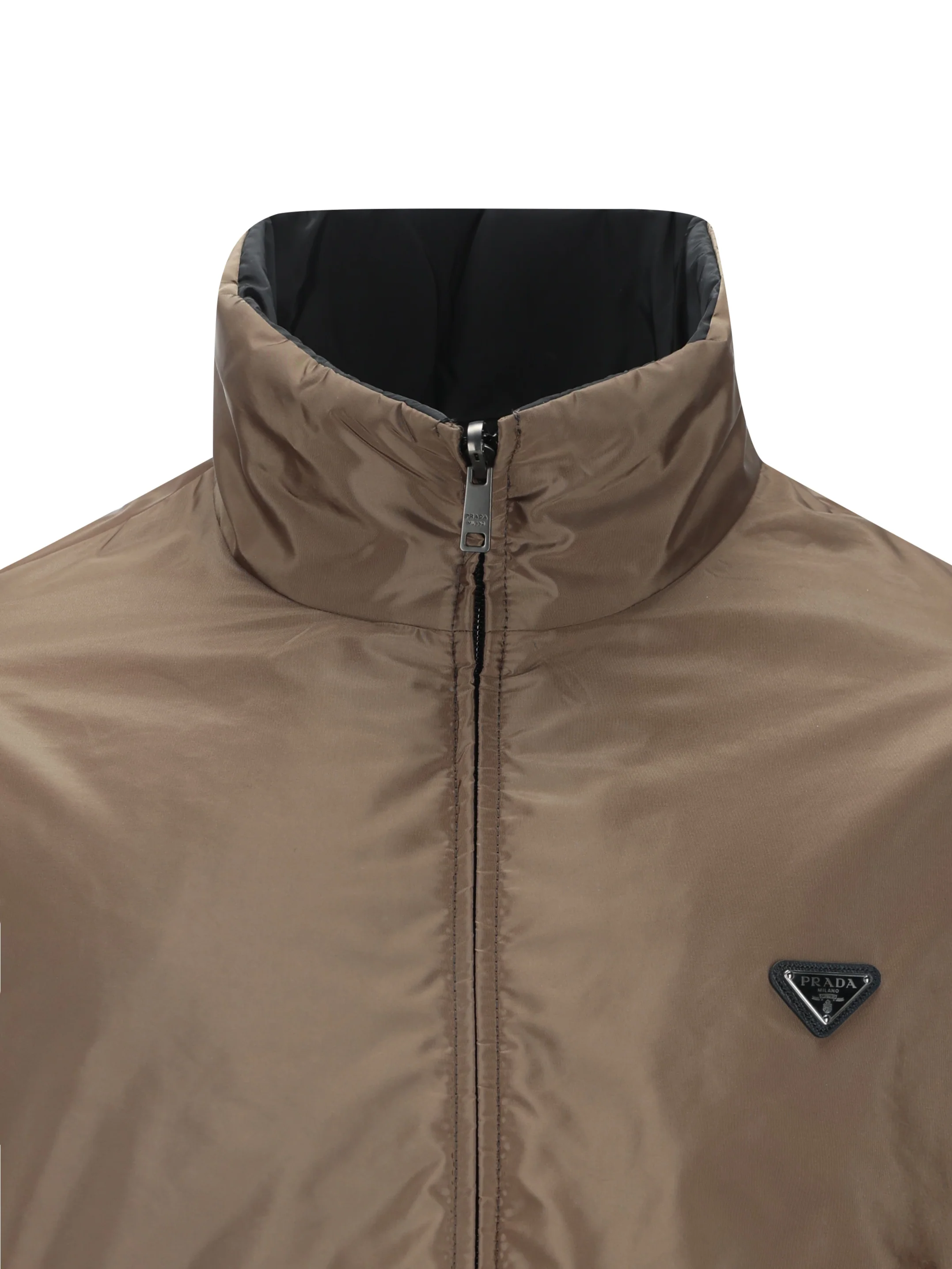 Giubbotto realizzato in poliammide. SGD131 6410F0FEV PRADA 