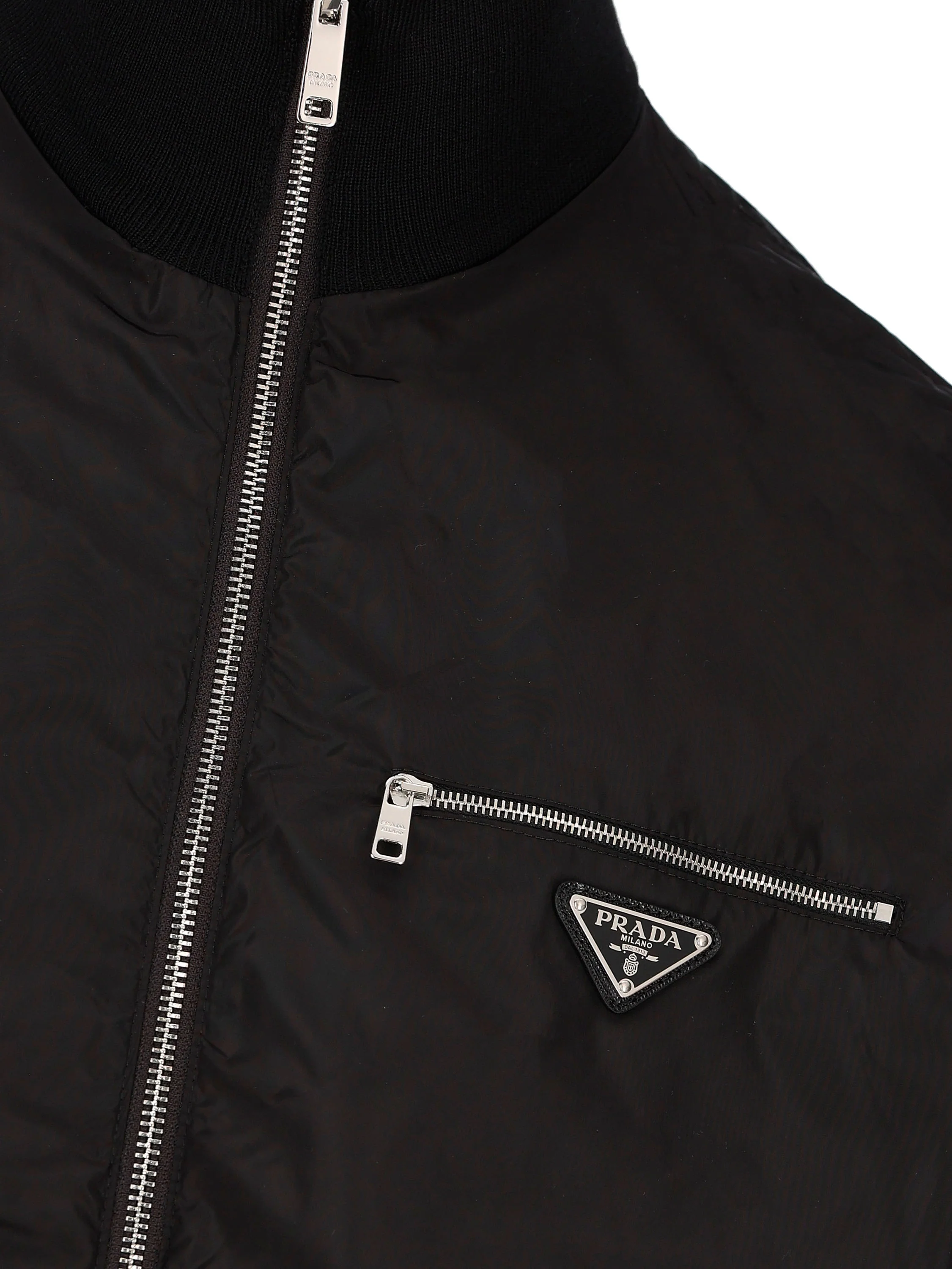 Giacca realizzata in lana vergine. UMC096 1UPFF0002 PRADA 