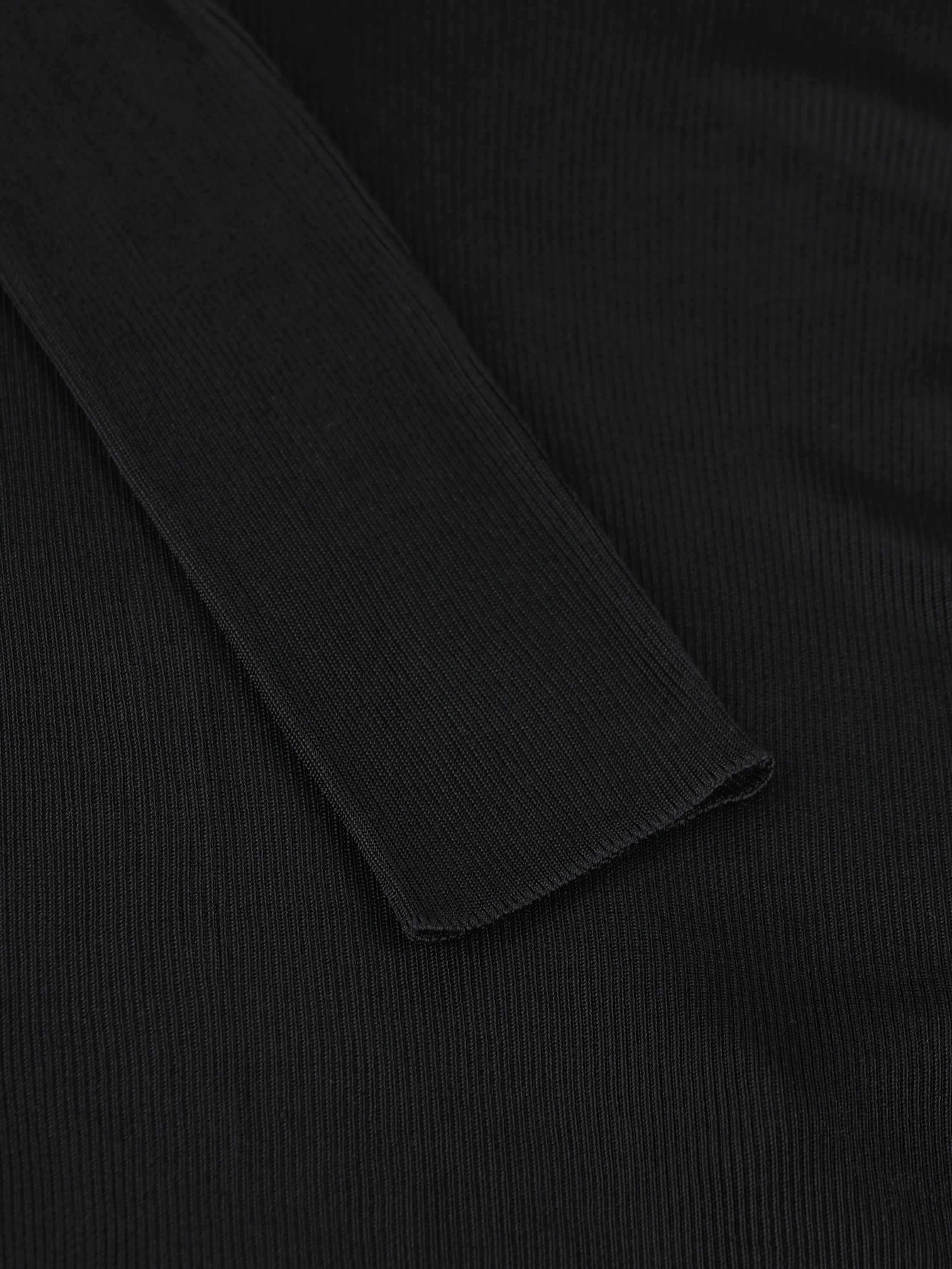 Pullover in seta. A009RQ Y76PE1000 SAINT LAURENT 