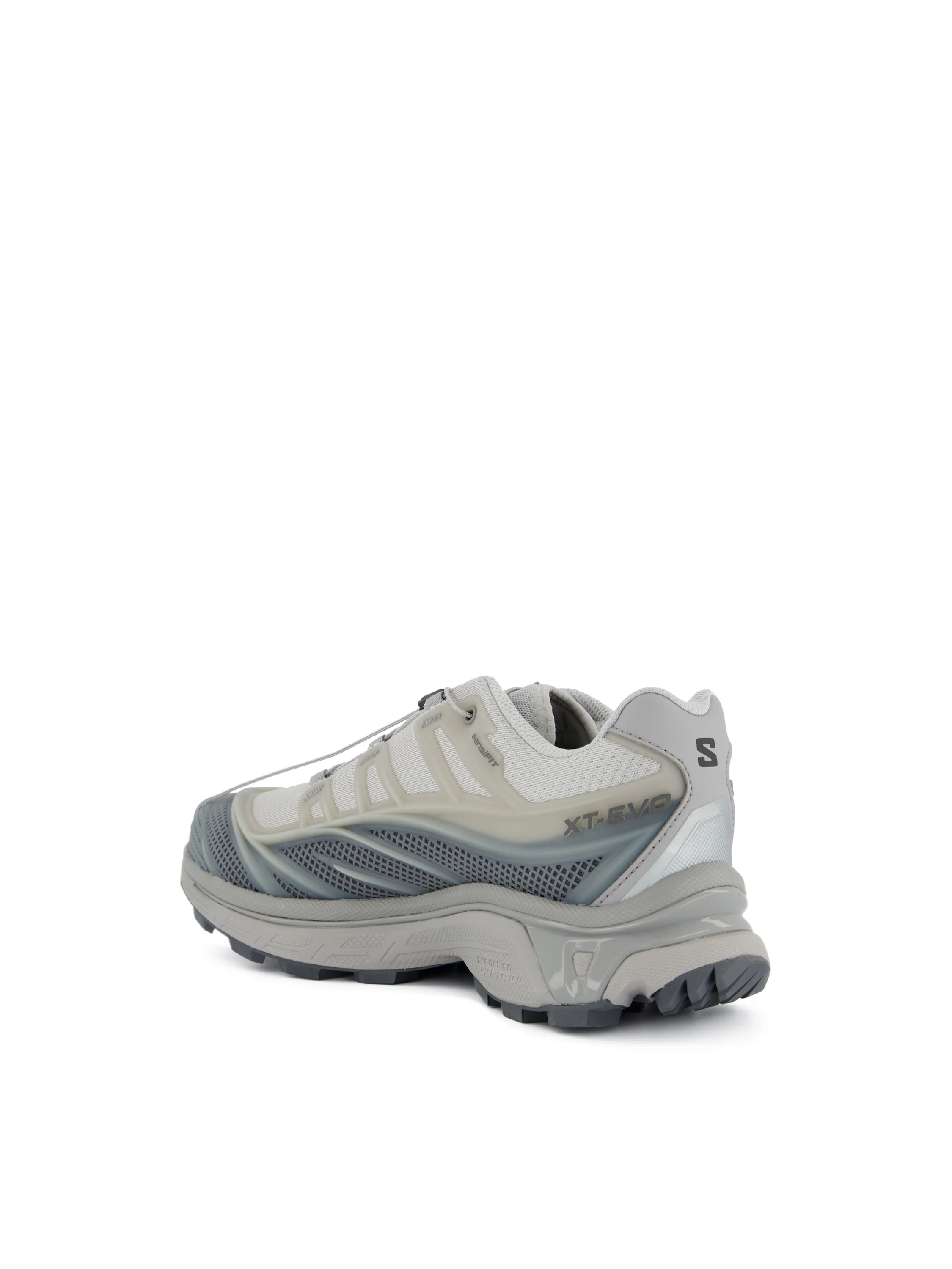 Sneakers realizzate in materiale sintetico. L45419100  SALOMON 