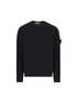 Maglia realizzata in lana vergine. 5100021 S00B4V0020 STONE ISLAND 