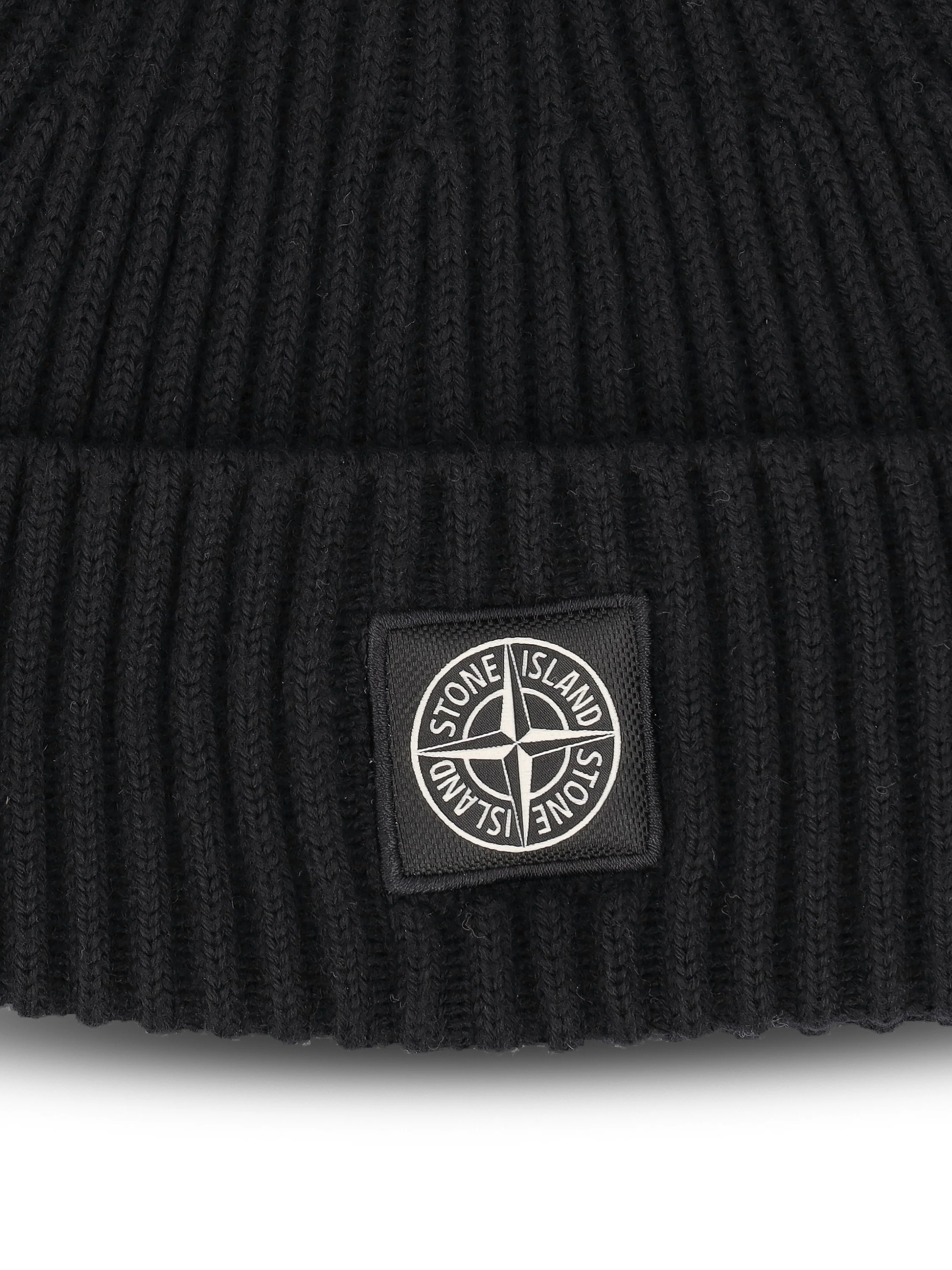 Berretto realizzato in lana N100002 S00C3V0029 STONE ISLAND 