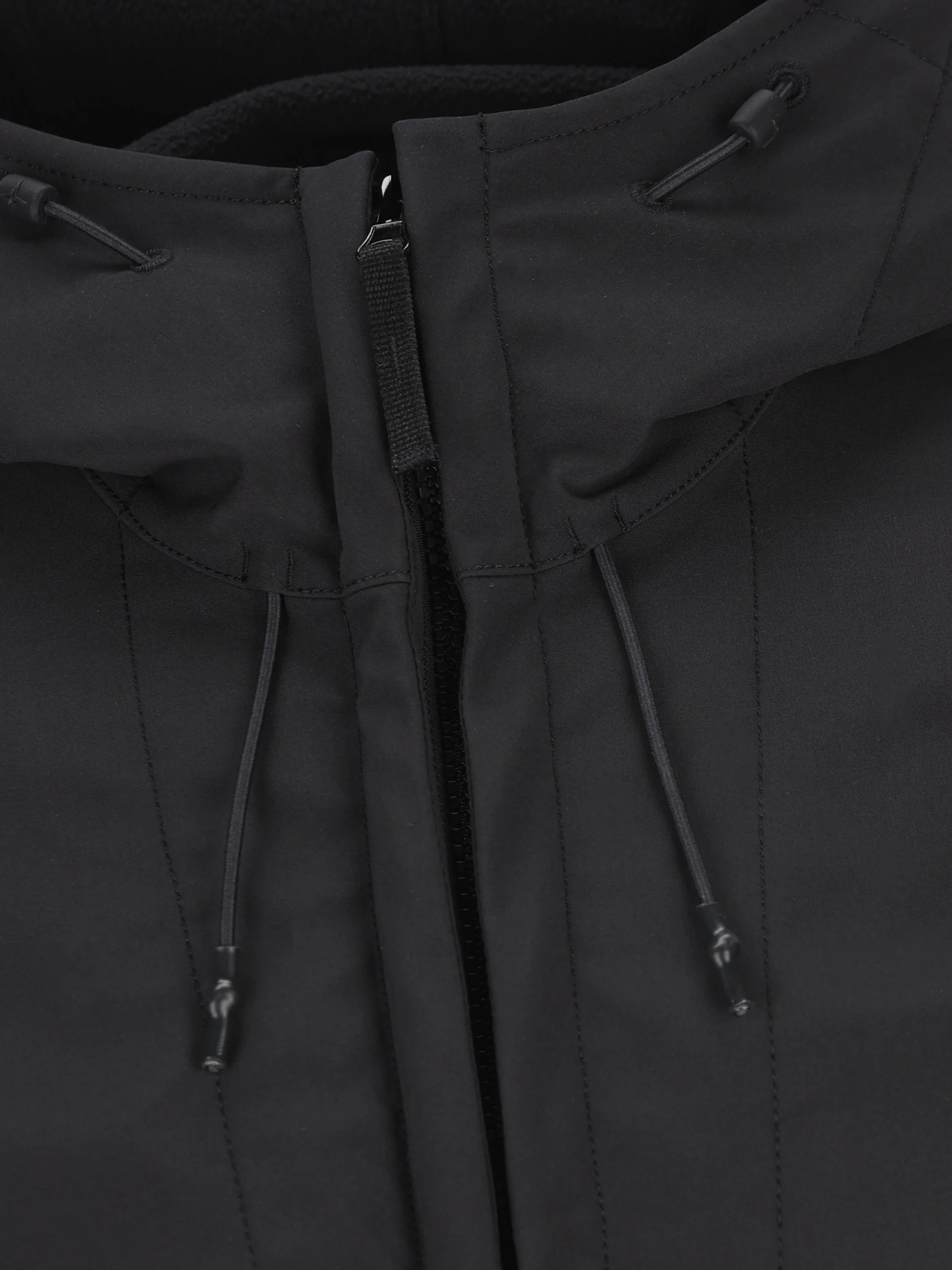 Giacca realizzata in materiale tecnico. Q100004 S0B22V0029 STONE ISLAND 