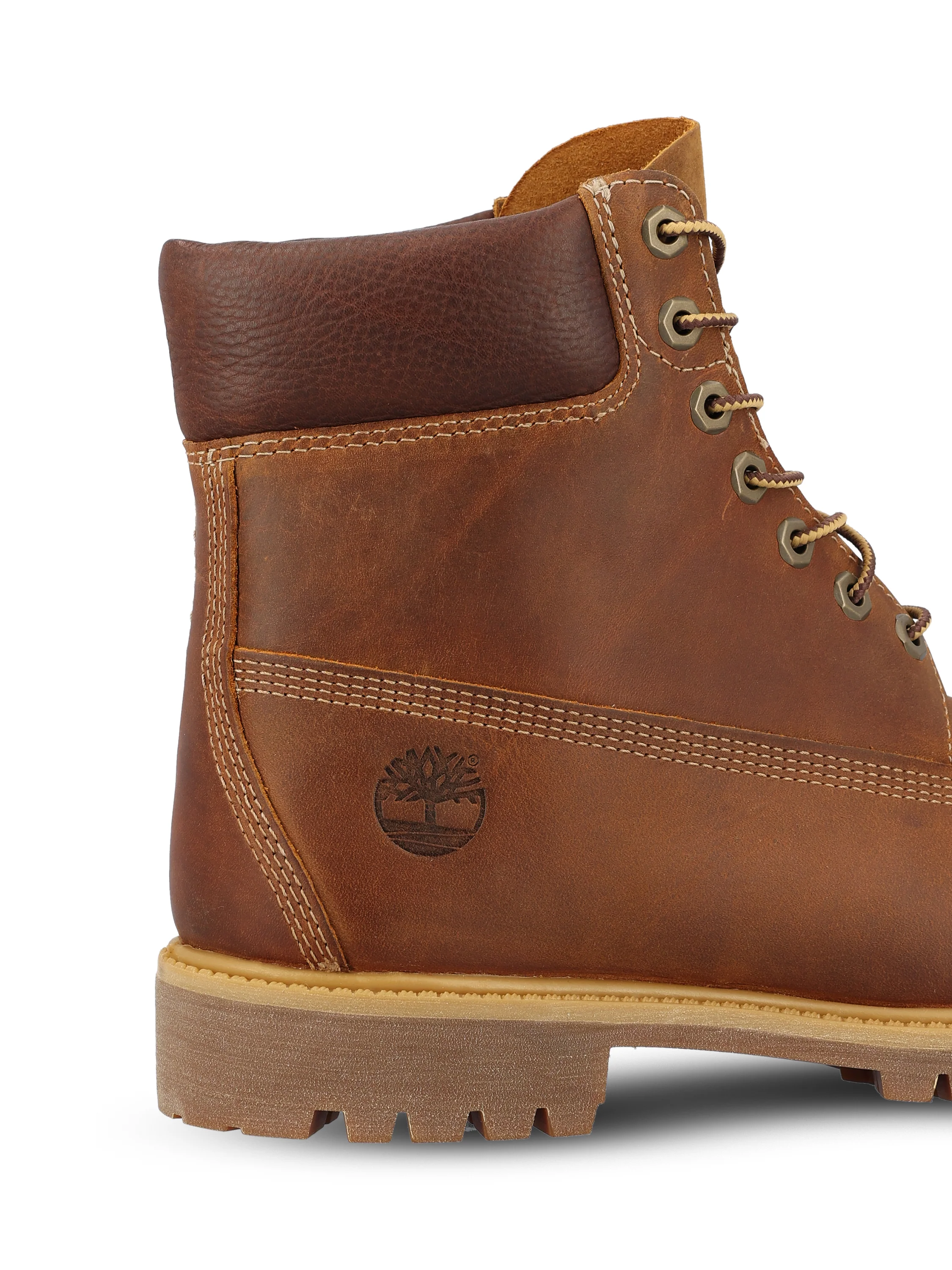 Stivale realizzato in pelle. TB127094 2141 TIMBERLAND 