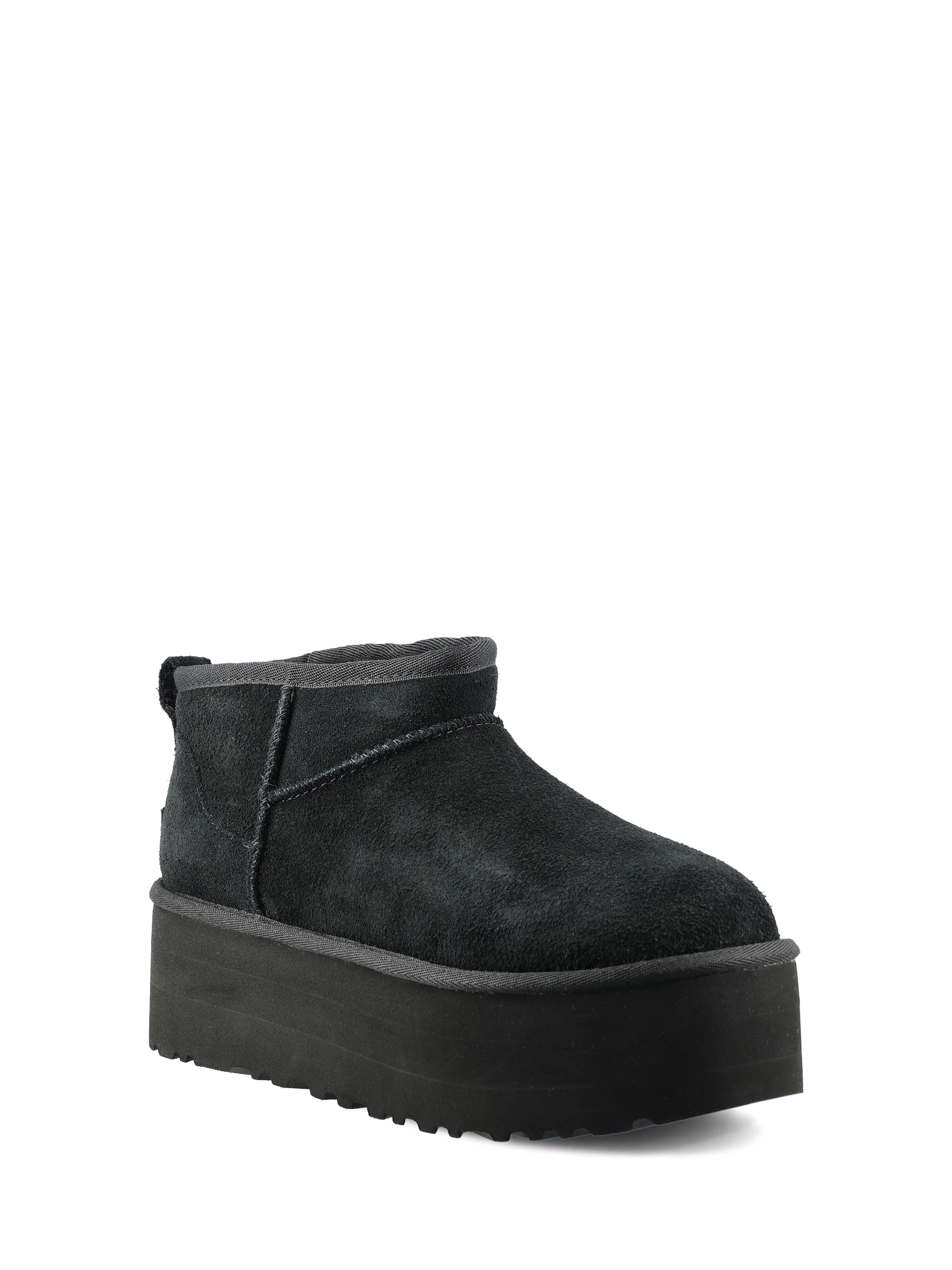 Stivali in camoscio. 1135092 BLK UGG 