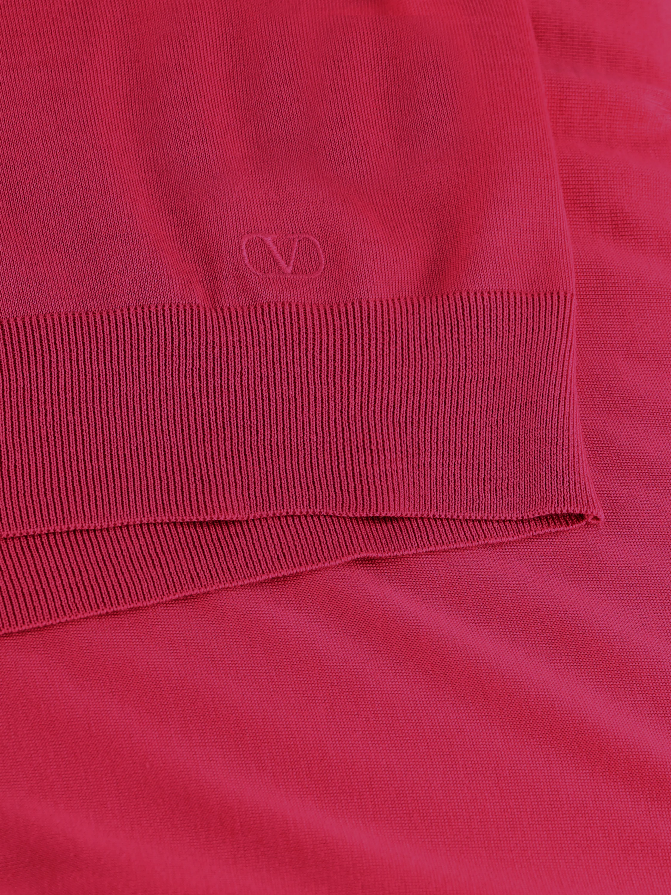 Maglia realizzata in lana vergine. 9B0KC77GAJH 1N2 VALENTINO GARAVANI