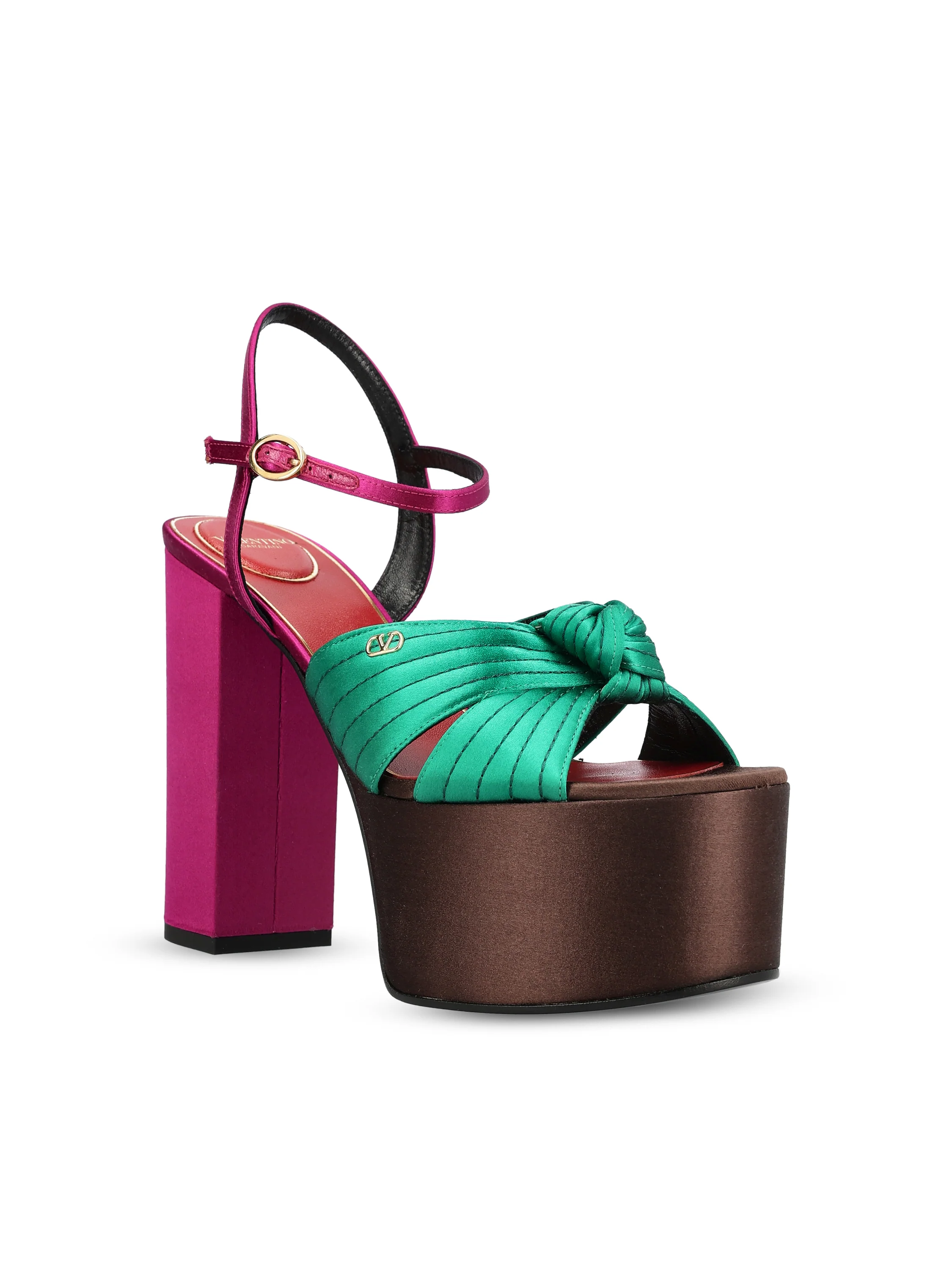 Sandali realizzati in pelle. 9W0S0NS1FSD 5KX VALENTINO GARAVANI