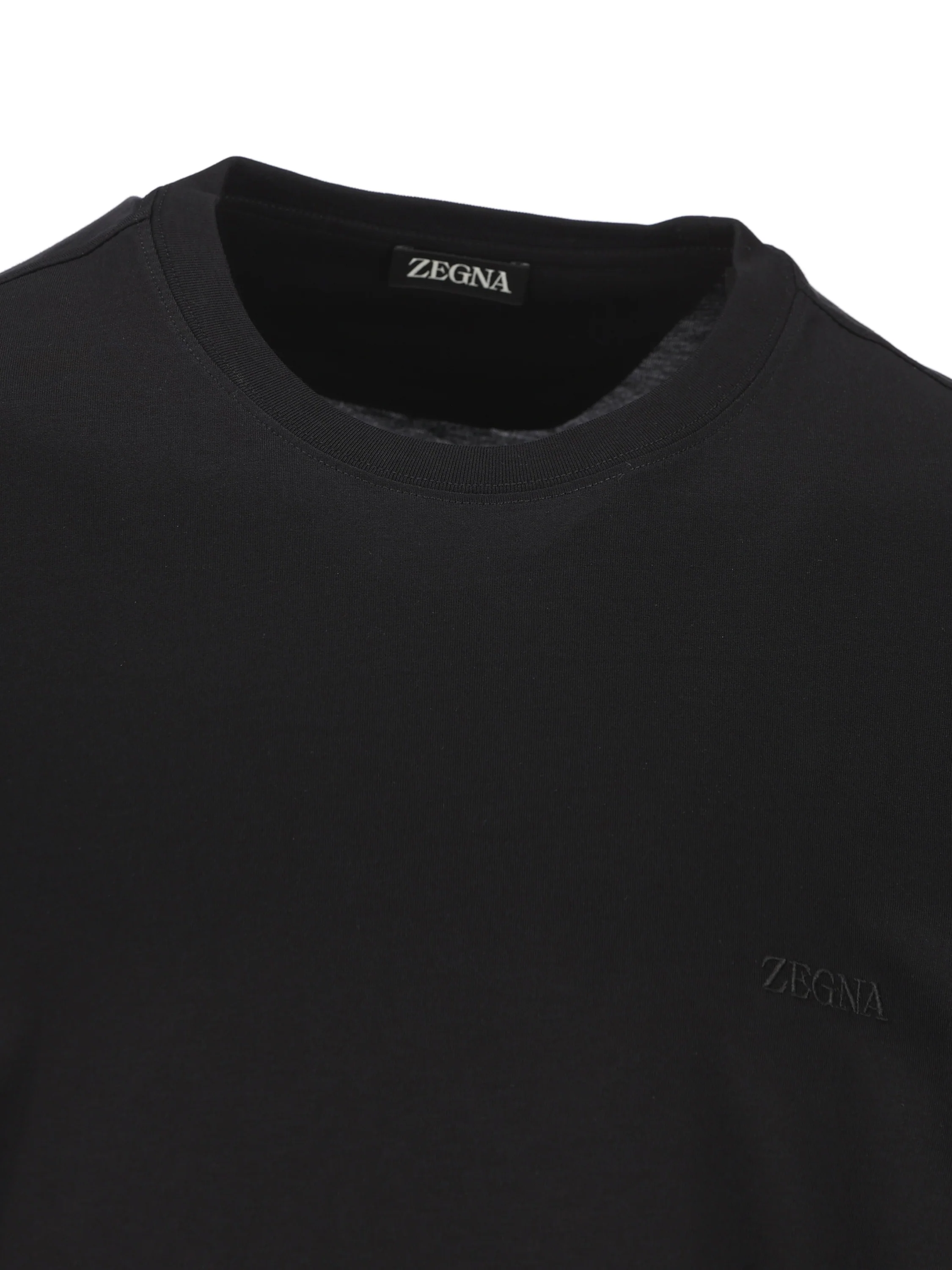 T-Shirt realizzata in cotone. RUI360A4 I765K09 ZEGNA 