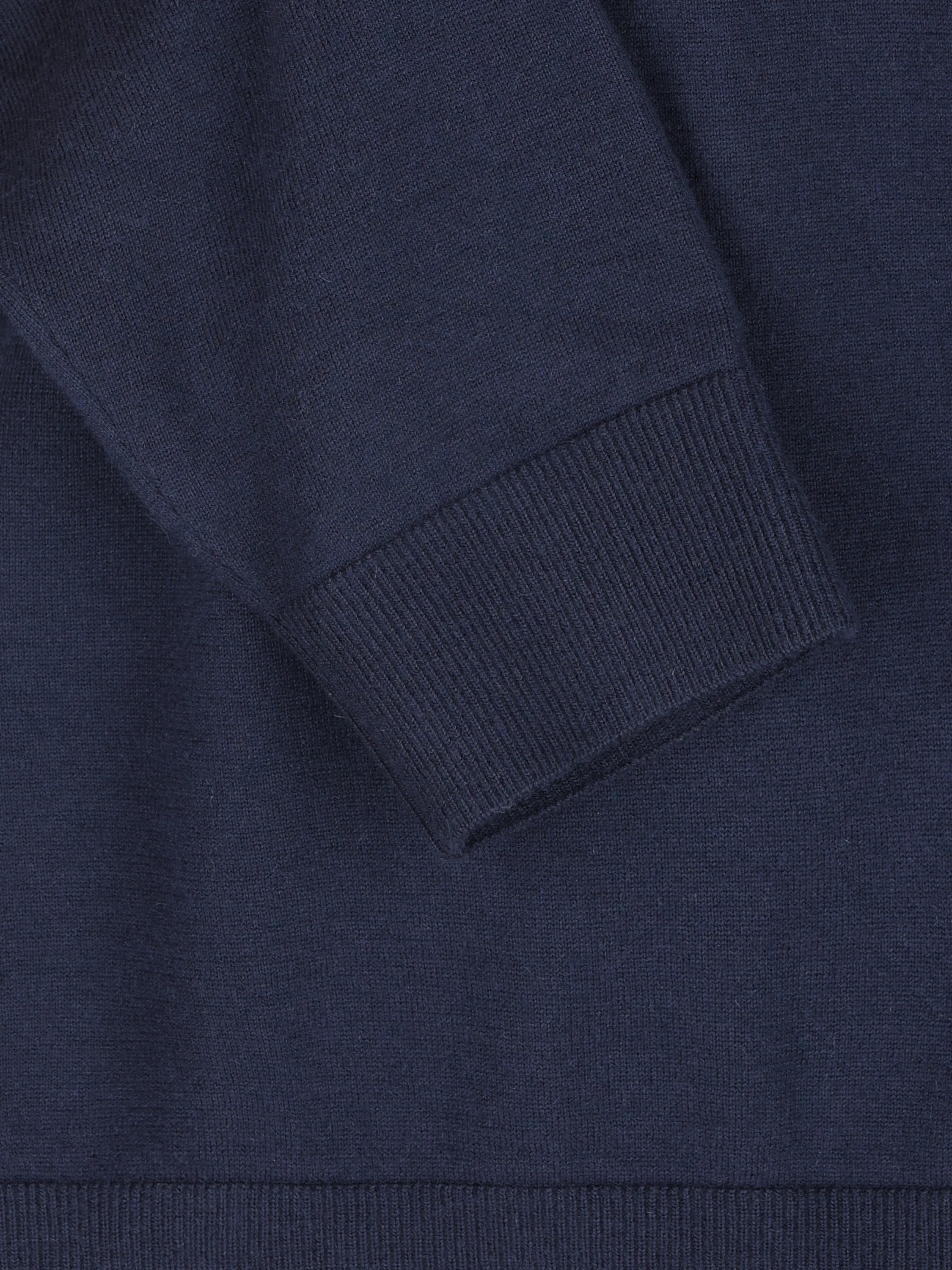 Maglia realizzata in cashmere. RUIK20A4 120B09 ZEGNA