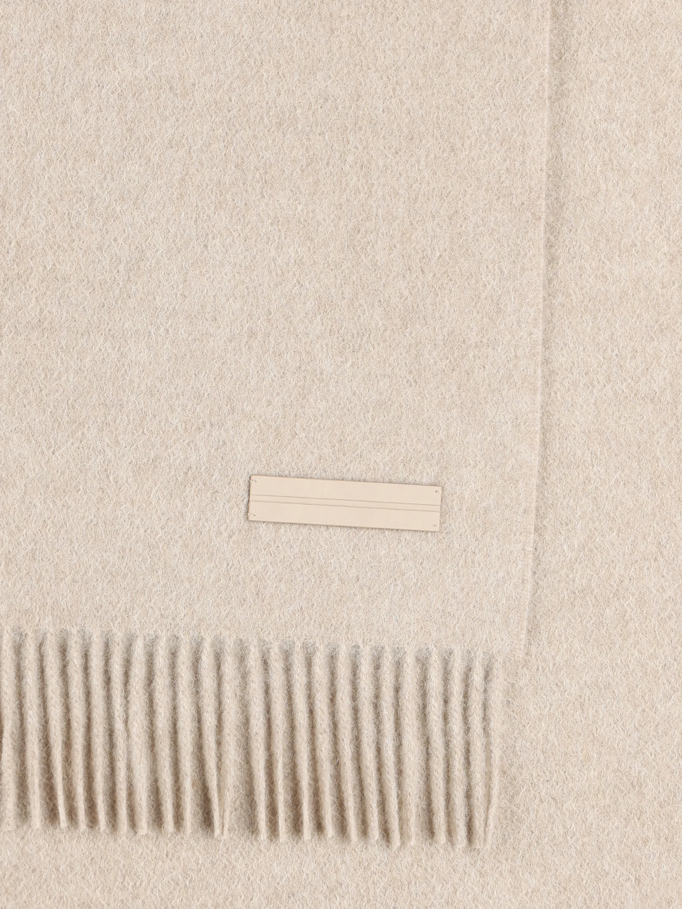 Sciarpa realizzata in cashmere. RZ8L41SA8 26NBE1 ZEGNA 