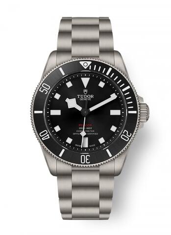 Tudor Pelagos 39 Titanium Black Bracelet Watch Replica 25407N-0001